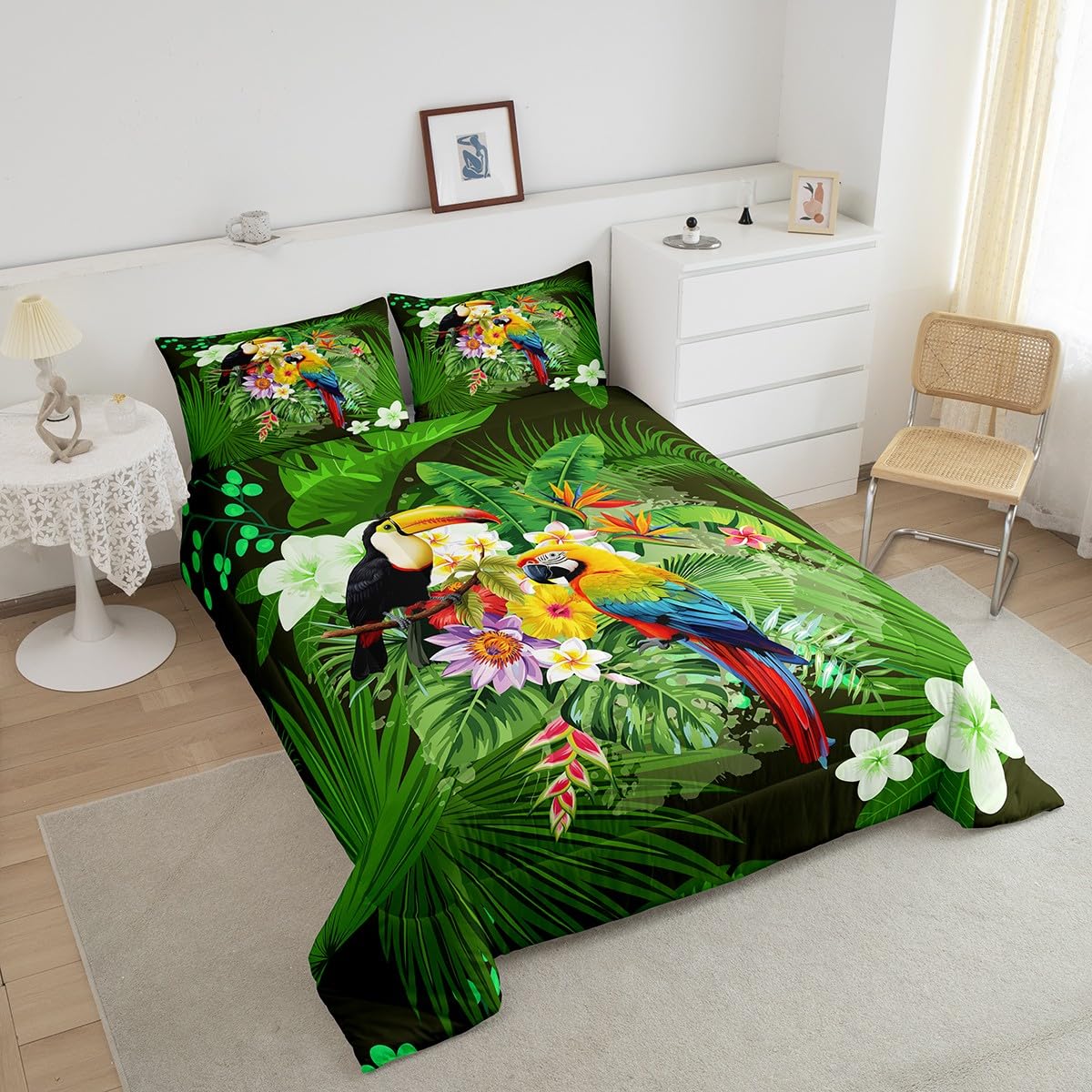 Premium Full Size Toucan Safari Animals Comforter Set - Soft Down Alternative Bedding with 2 Pillowcases - Tropical Jungle Theme - Perfect for Kids' Rooms, Guest Bedrooms & Safari Nursery Decor