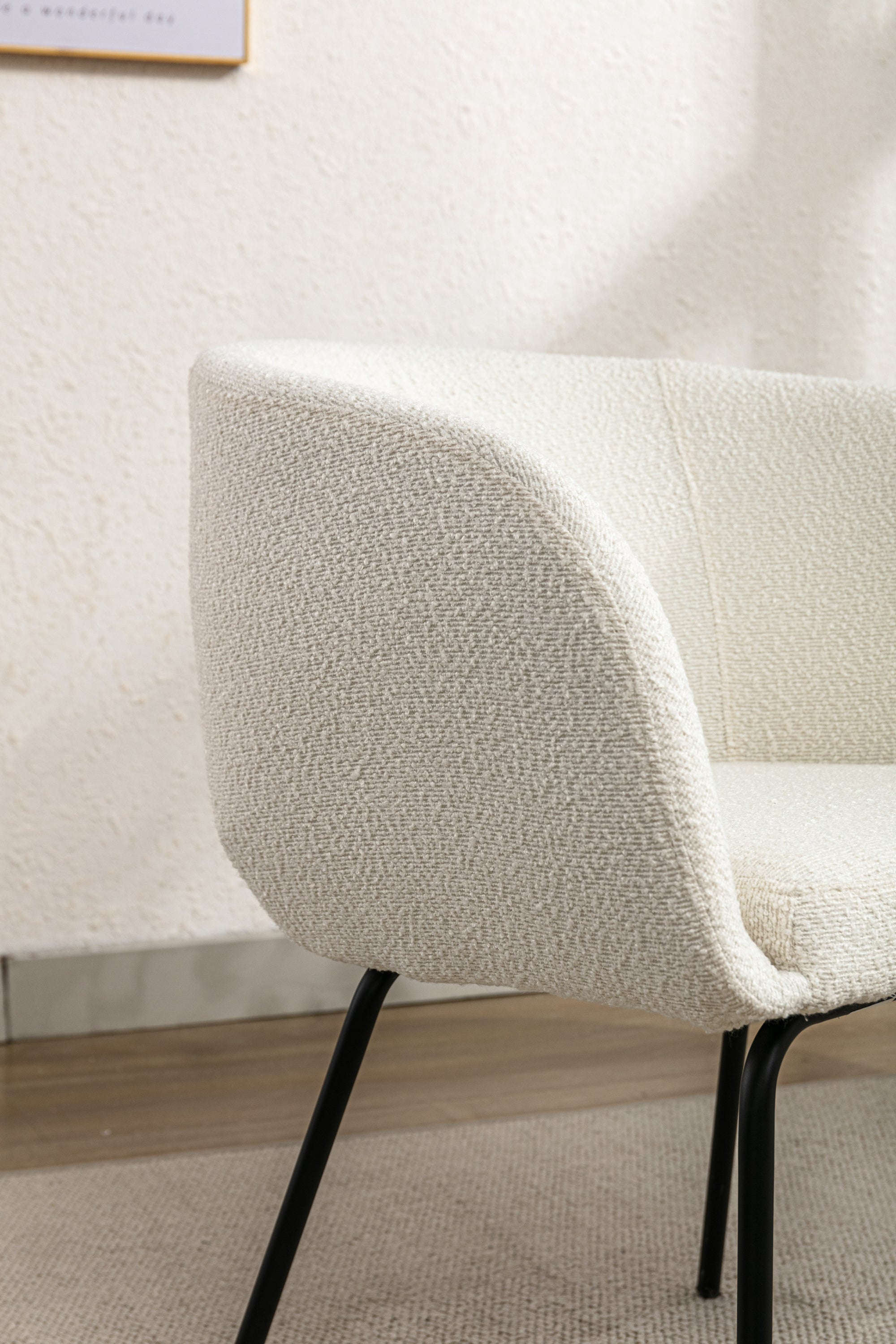 Boucle Fabric Dining Chair with Black Metal Legs - Set of 1 - Modern Upholstered Side Chair for Kitchen, Dining Room & Office