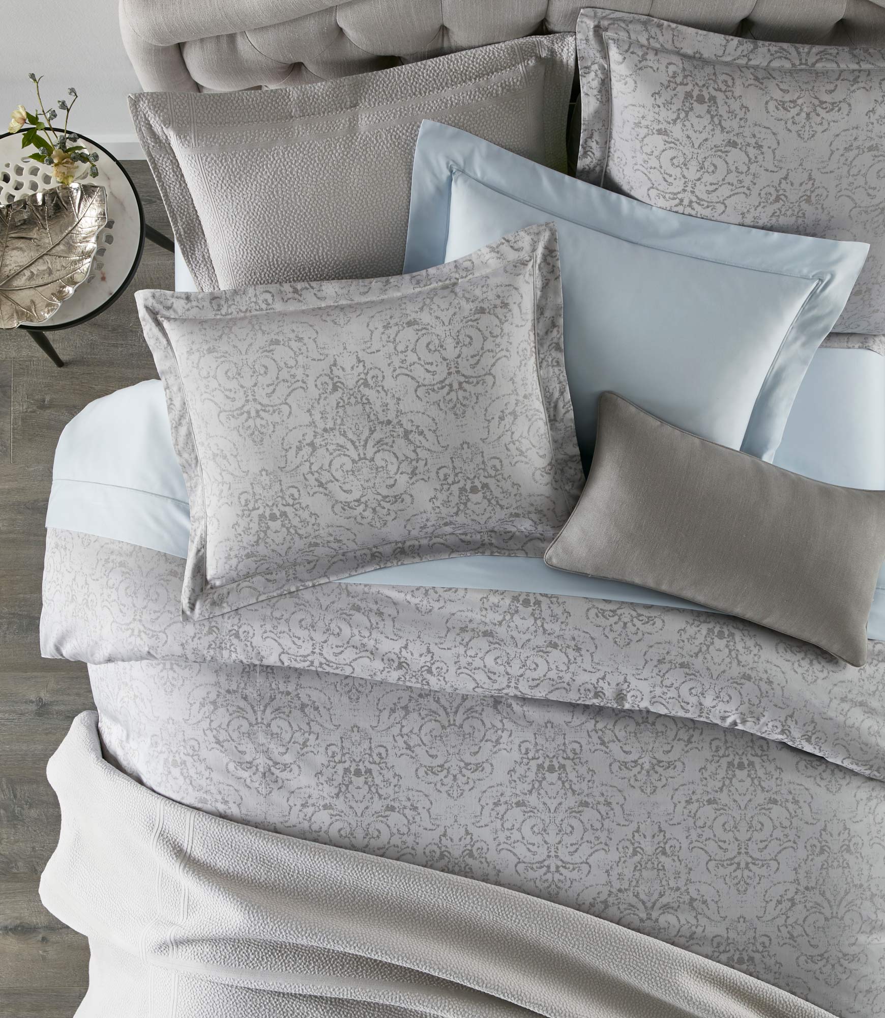 Bella Damask Sham - Luxury 100% Cotton Decorative Pillow Cover for Bedroom & Living Room - Elegant Home Decor for Sofa, Couch, and Bed