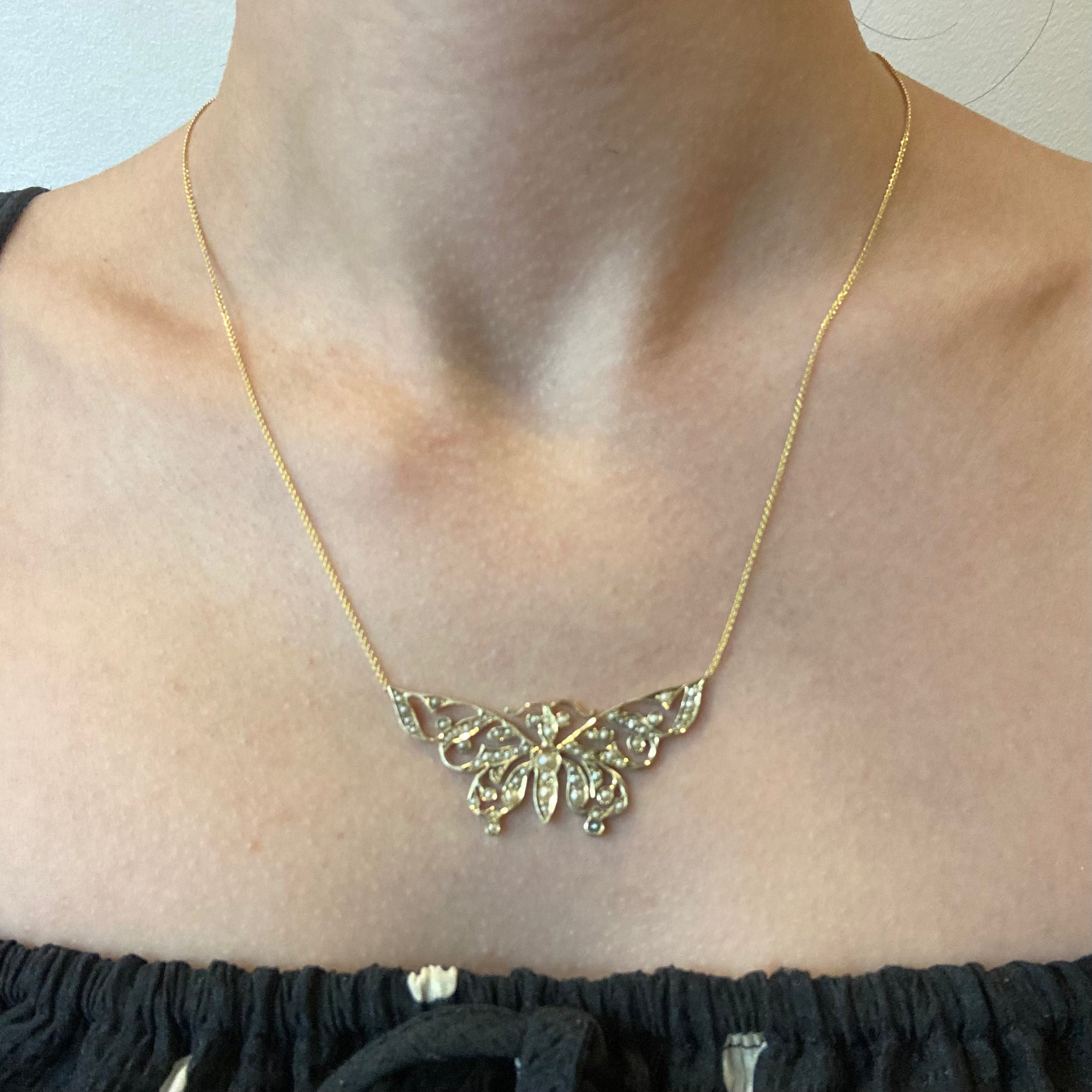100 Ways Pearl Butterfly Necklace - 19.5 Inch Adjustable Length Elegant Jewelry for Women, Perfect for Weddings, Parties & Everyday Wear