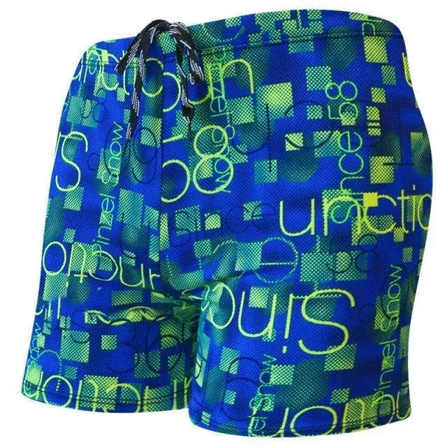 Stylish Printed Men's Beach Shorts - Quick-Dry Swim Trunks for Summer Vacation & Poolside Relaxation