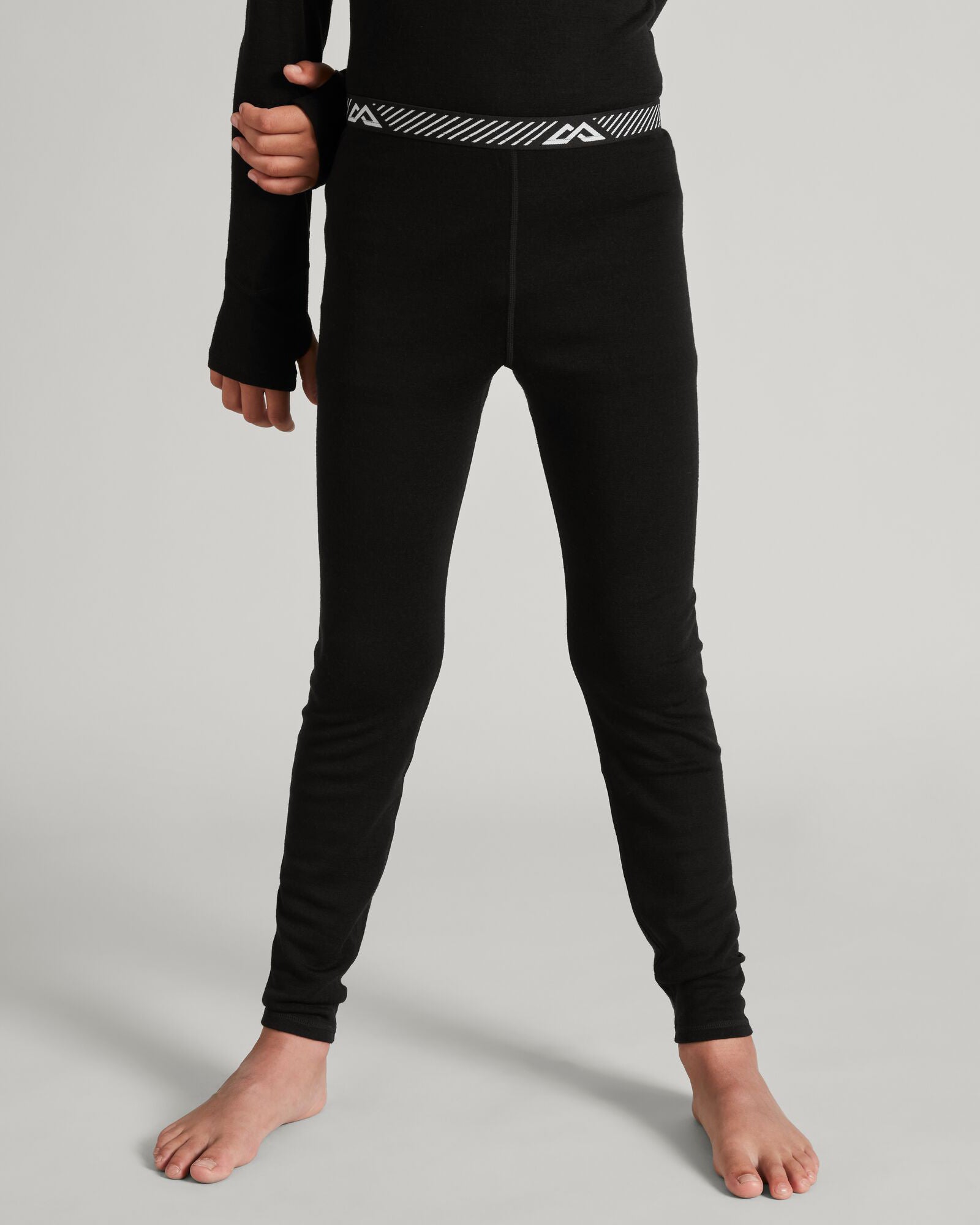 Premium KMDMerino Kids & Youth Baselayer Leggings - Soft Wool Thermal Underwear for Cold Weather - Black | Ideal for Winter Sports, Skiing, Hiking & Outdoor Activities