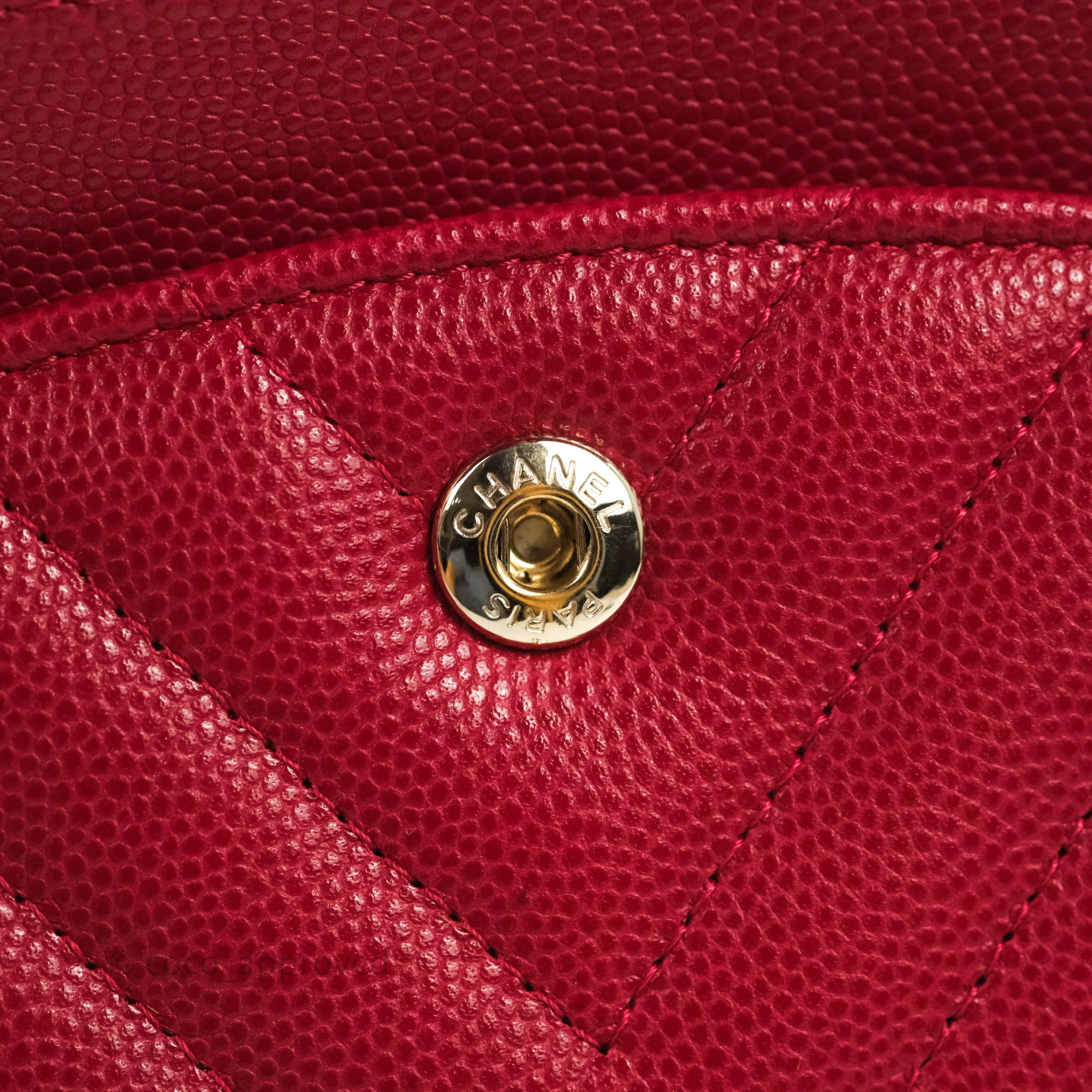 Chanel Classic M/L Medium Chevron Double Flap Bag in Cherry Red Caviar Leather with Gold Hardware - Perfect for Evening Events, Luxury Gifts & Fashionable Outfits