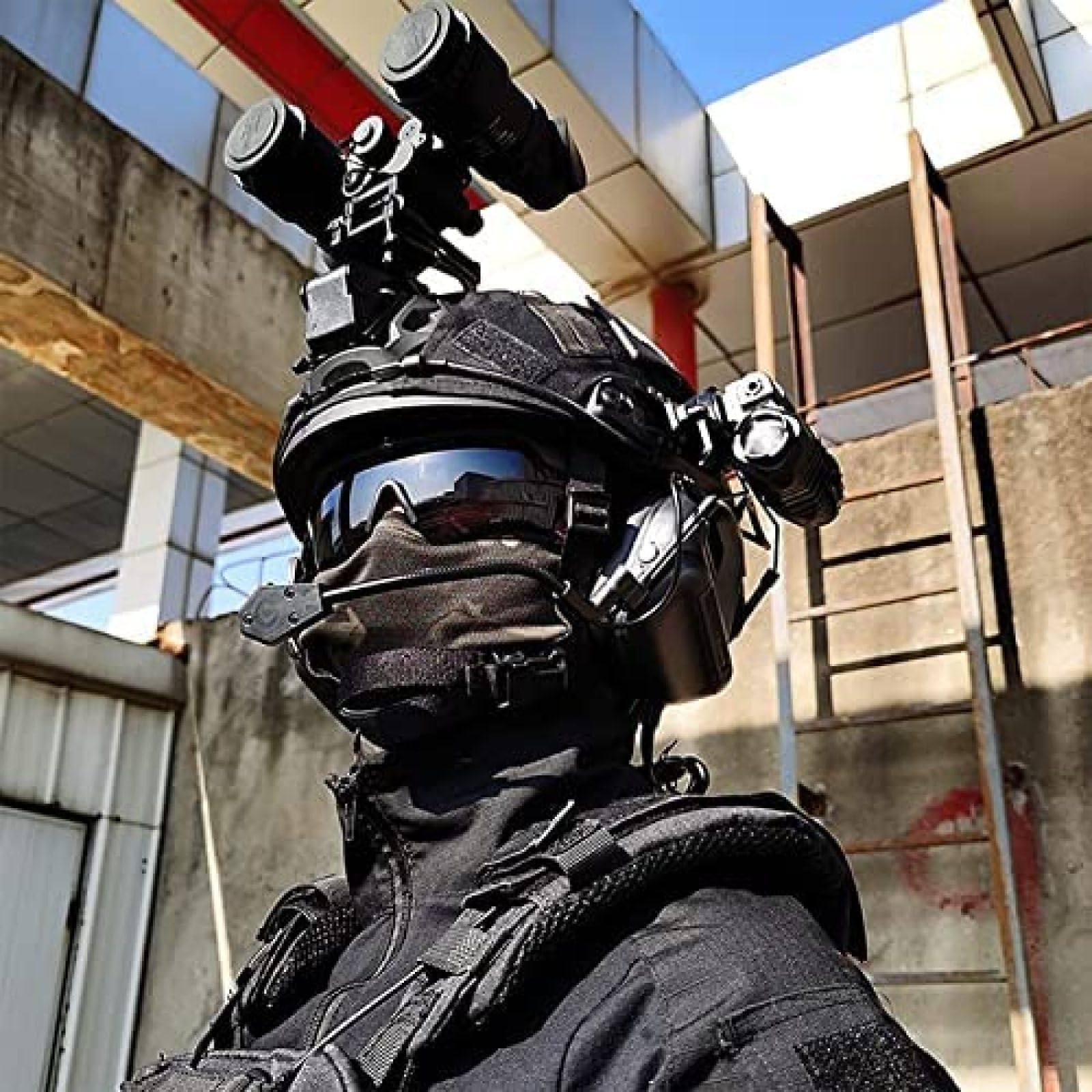 Tactical Airsoft Helmet - Adjustable Fast Protective Helmet Mount for Airsoft & Paintball - Multicam Camouflage - Perfect for Airsoft Battles, Paintball Games & Tactical Training