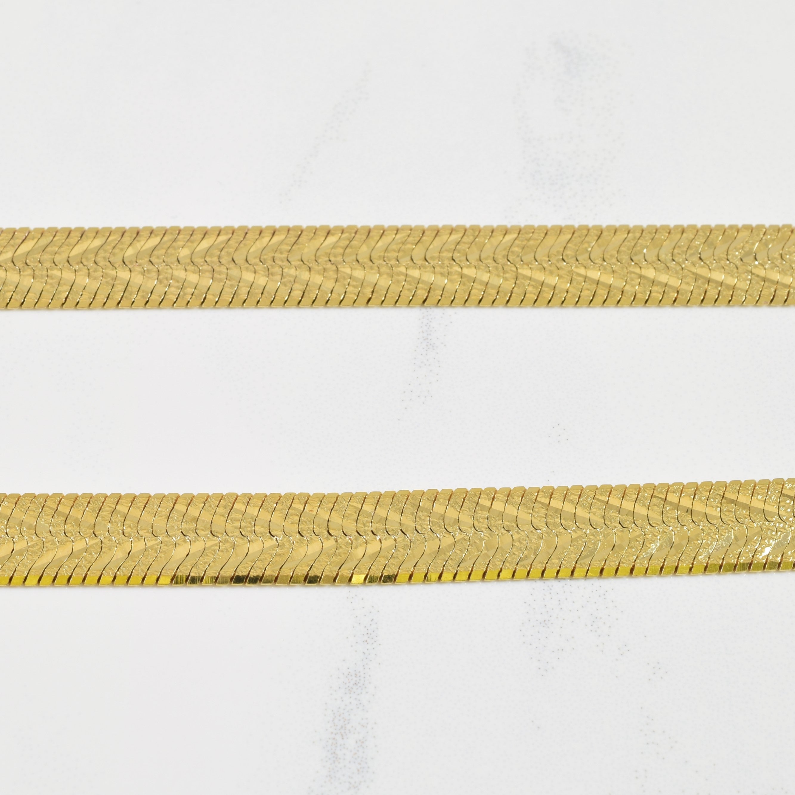 10K Yellow Gold Detailed Herringbone Chain Necklace - 20 Inch | Elegant Layering Piece for Women, Perfect for Everyday Wear & Special Occasions