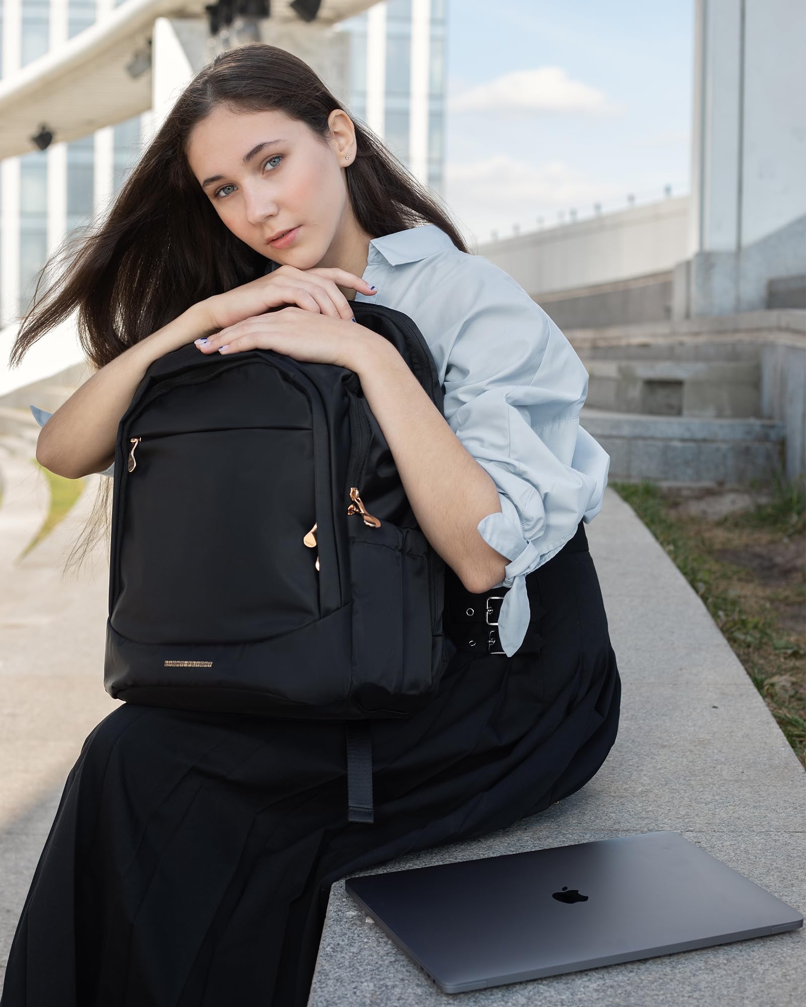 Lightweight Travel Backpack for Women - 15.6 Inch Laptop Backpack with USB Charging Port, Water Resistant College Bookbag, Large Capacity Black Computer Backpack for Work & Business Travel - Perfect for Commuting, Business Trips & Daily Office Use