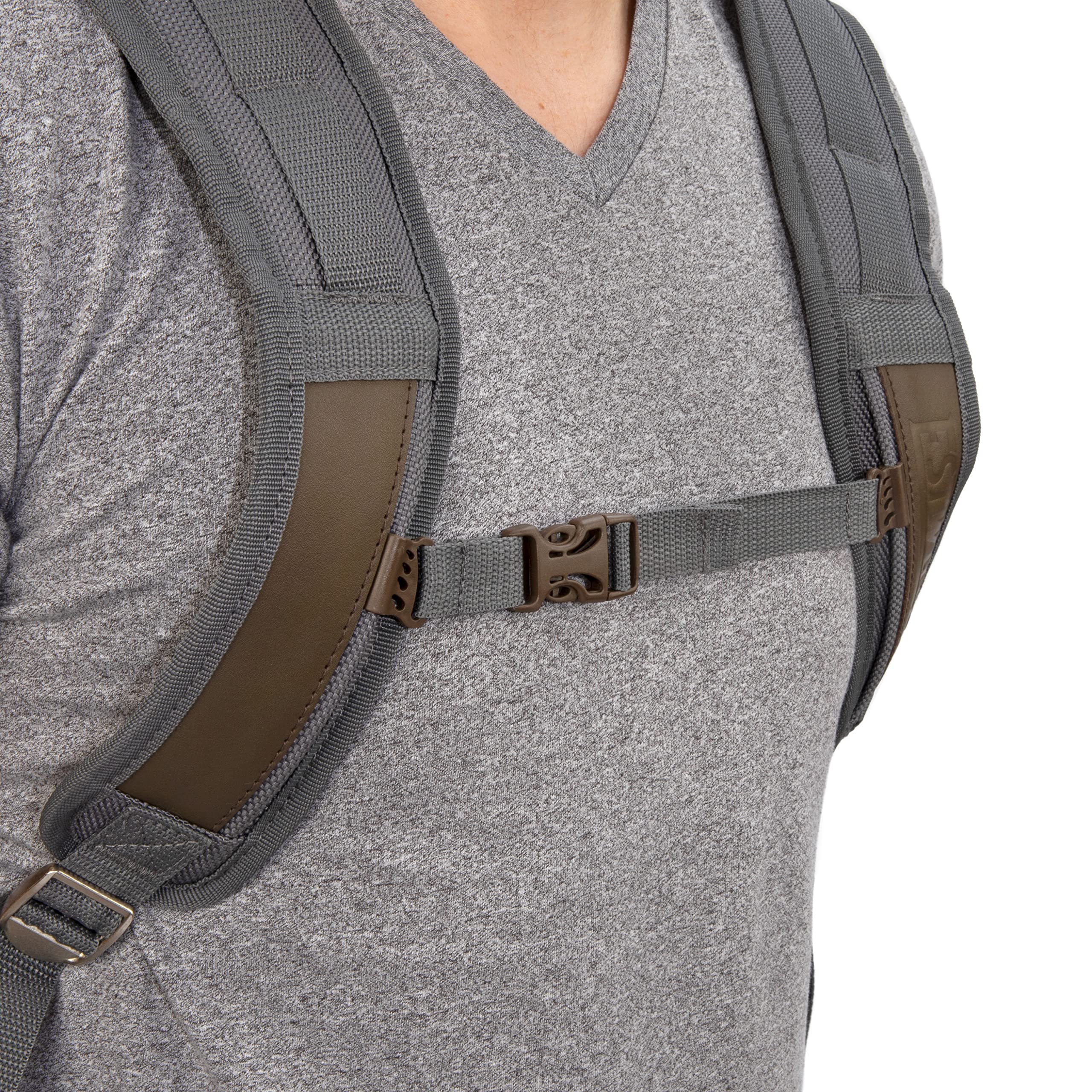 Estwing 94759 20-Inch Durable Hard Bottom Tool Backpack for Construction Workers & Electricians - Heavy Duty Storage for Hammers, Wrenches & Power Tools