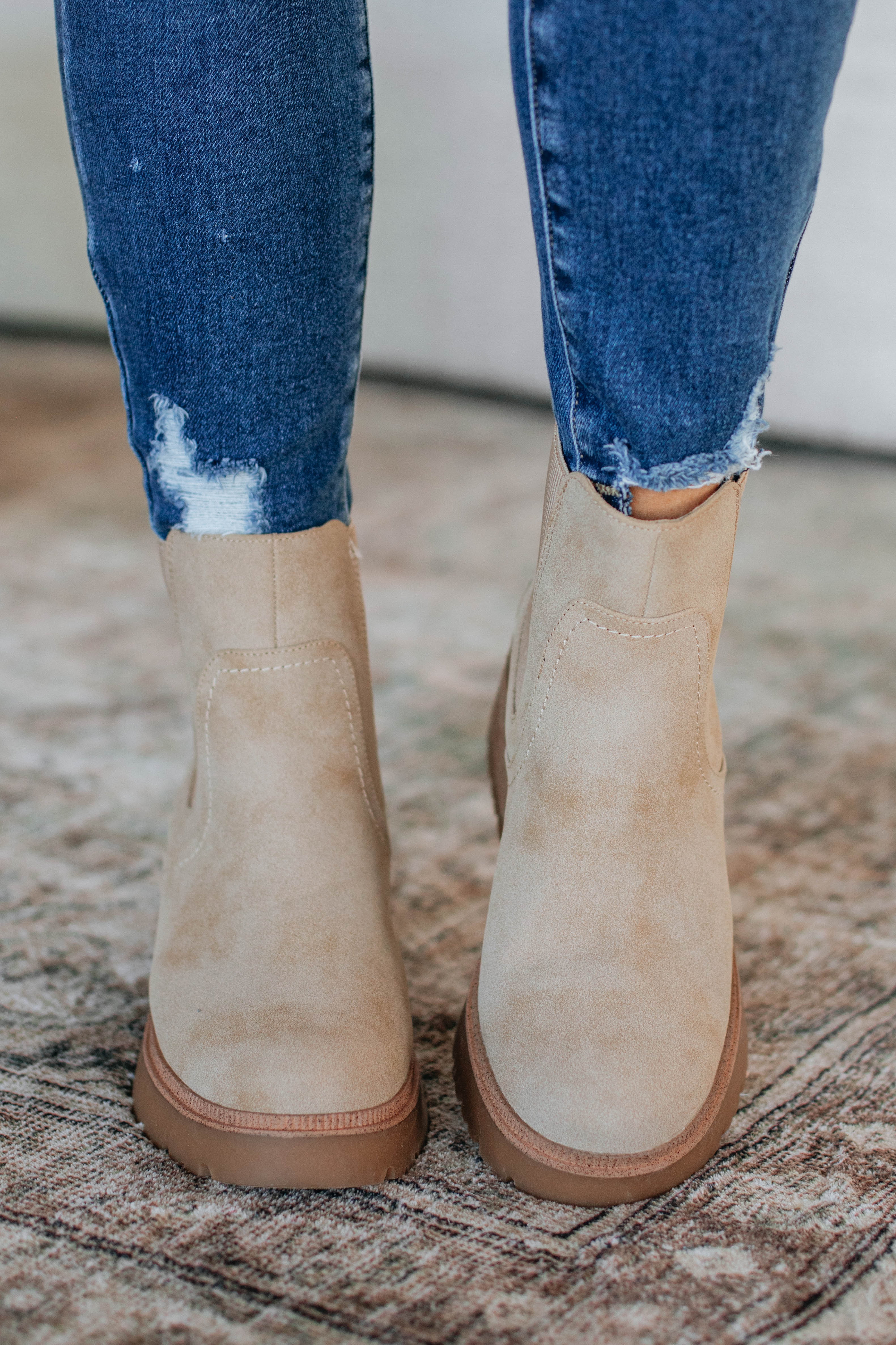 Making My Choice Boots & Sandals - Stylish & Comfortable Footwear for Women | Perfect for Hiking, Travel & Casual Wear