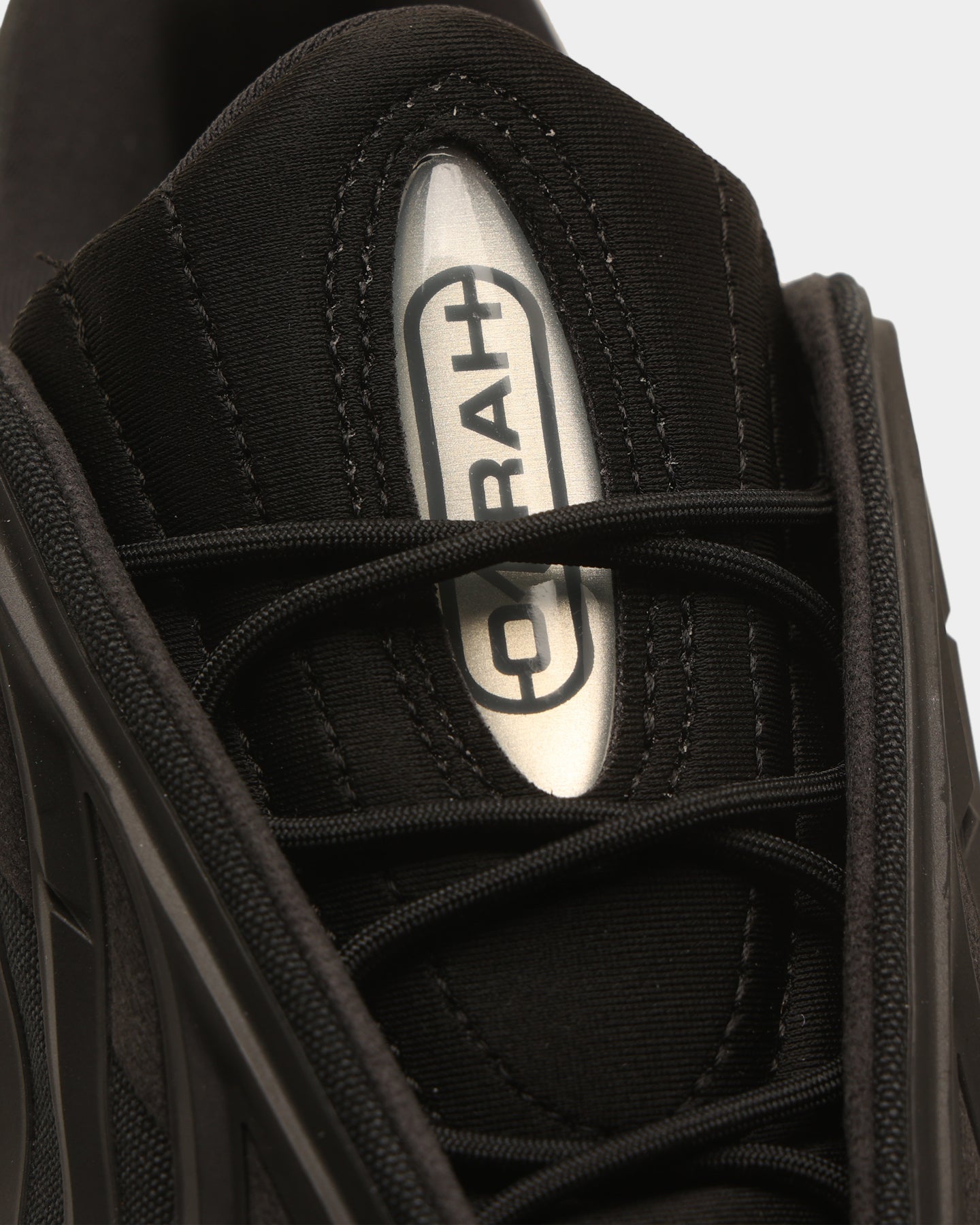 Adidas Ozrah Core Black/Carbon Sneakers - Men's Running Shoes for Comfort & Style - Perfect for Jogging, Gym Workouts & Casual Wear