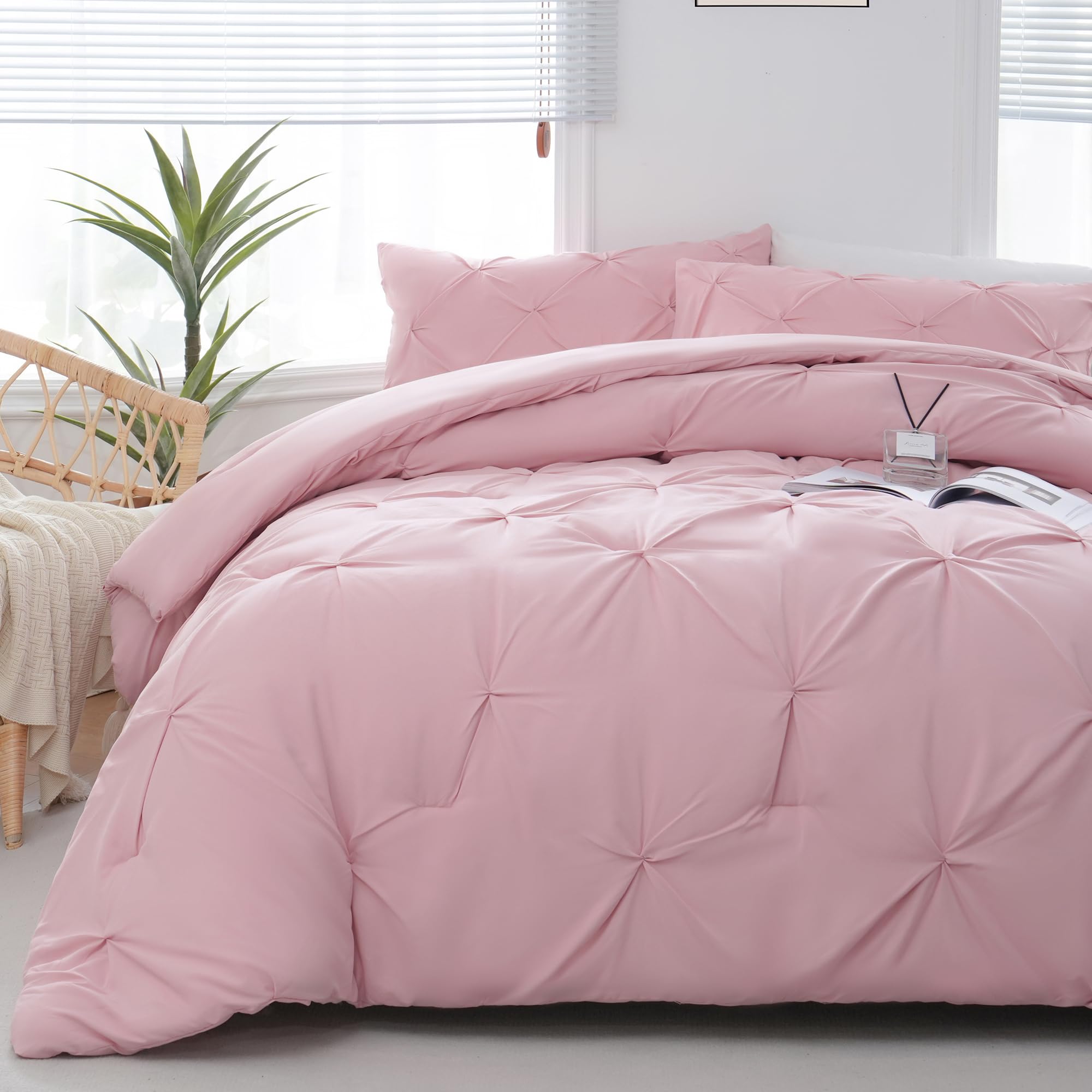 DOWNCOOL Queen Comforter Set - 3 Piece Pink Pinch Pleat Bedding Set, Soft Fluffy Pintuck Comforter with 2 Pillowcases, All Season Queen Size Bed Set for Cozy Bedroom Decor & Guest Room Styling