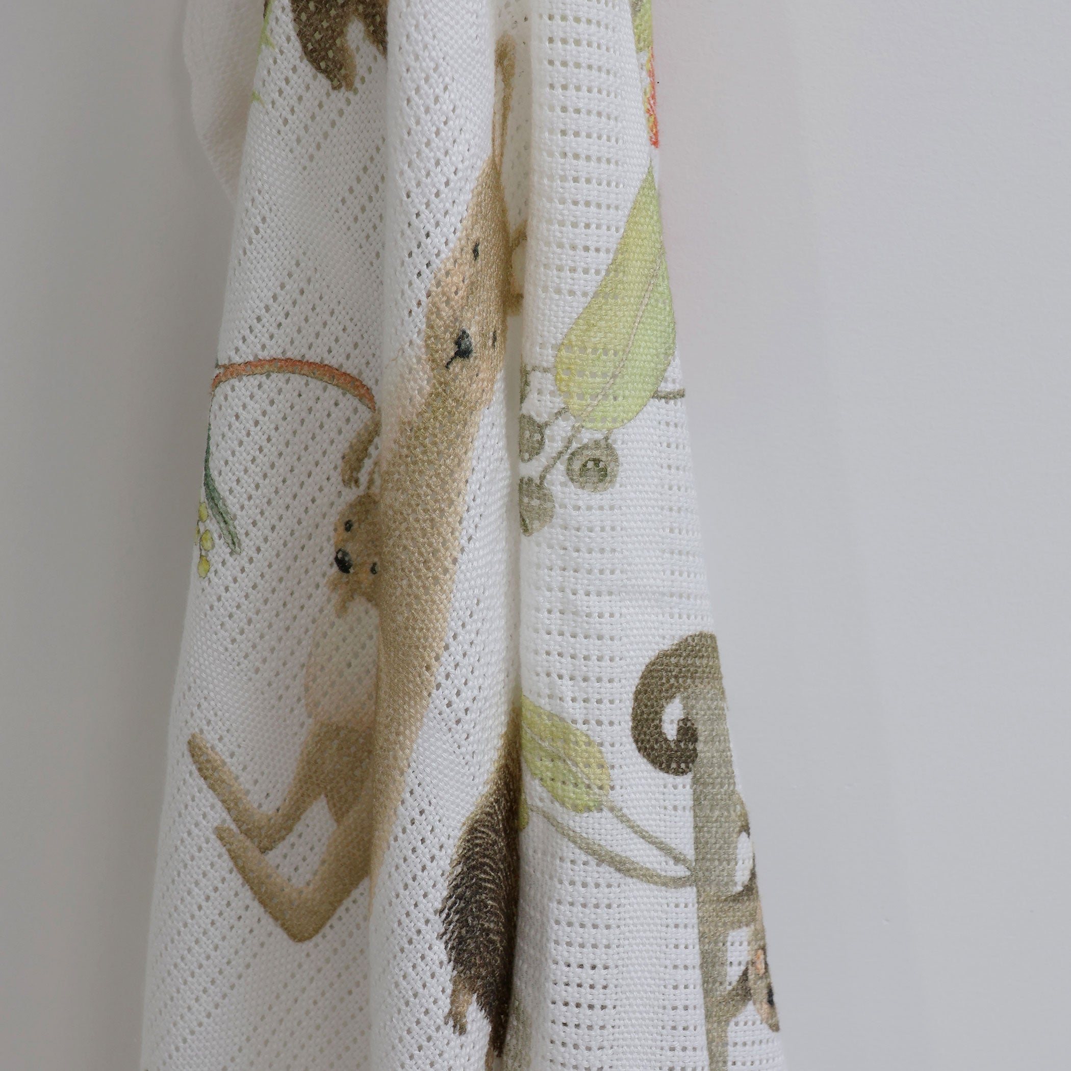 Soft Aussie Animals Fleece Blanket - Cozy & Cute Australian Wildlife Design - Perfect for Baby Nursery, Travel, and Home Decor