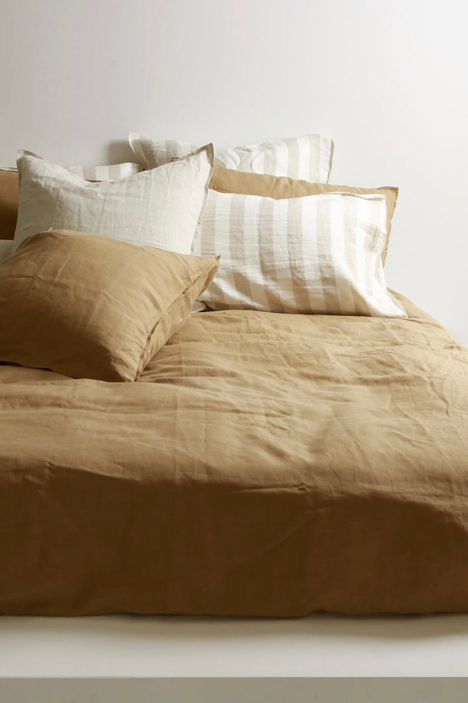 Premium 100% French Flax Linen Duvet Cover Set - King Size, Natural Ginger Color - Breathable & Soft Bedding for All Seasons - Perfect for Master Bedroom, Guest Room & Luxury Hotels