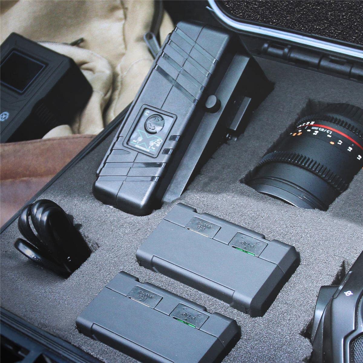 Super Compact V-Mount Fast Charger for Cameras - 100W PD Quick Charge, Lightweight & Portable Battery Charger for Sony NP-F, DSLR, Mirrorless - Perfect for Travel, Vlogging & Outdoor Photography