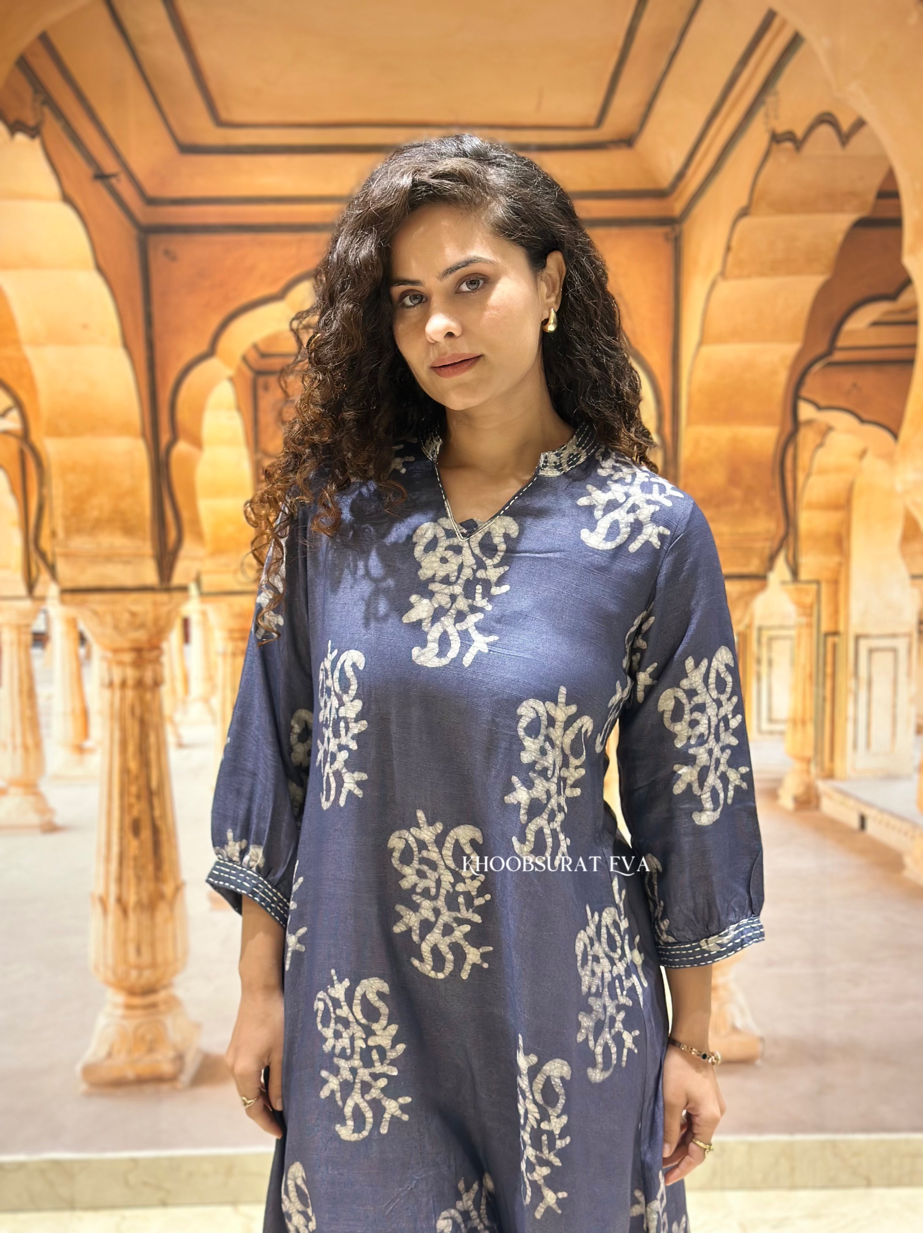 Stylish Aarohi Cotton Kurta Set for Women - Comfortable & Breathable Ethnic Wear - Perfect for Festivals, Weddings & Casual Outings