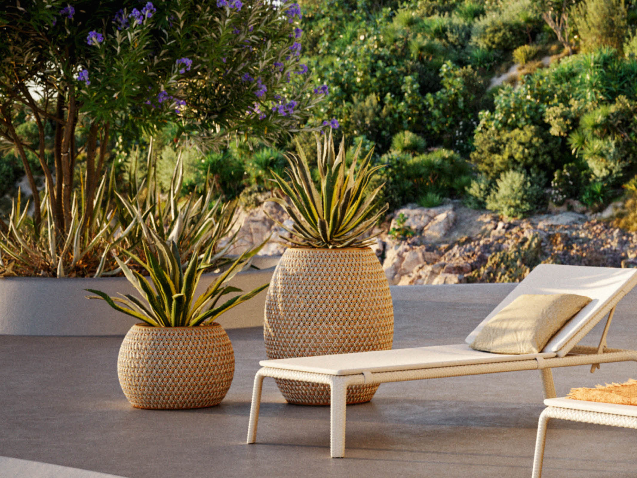 Dala Planter - Modern Ceramic Flower Pot for Indoor Plants, Succulents & Home Decor | Perfect for Living Room, Office & Garden