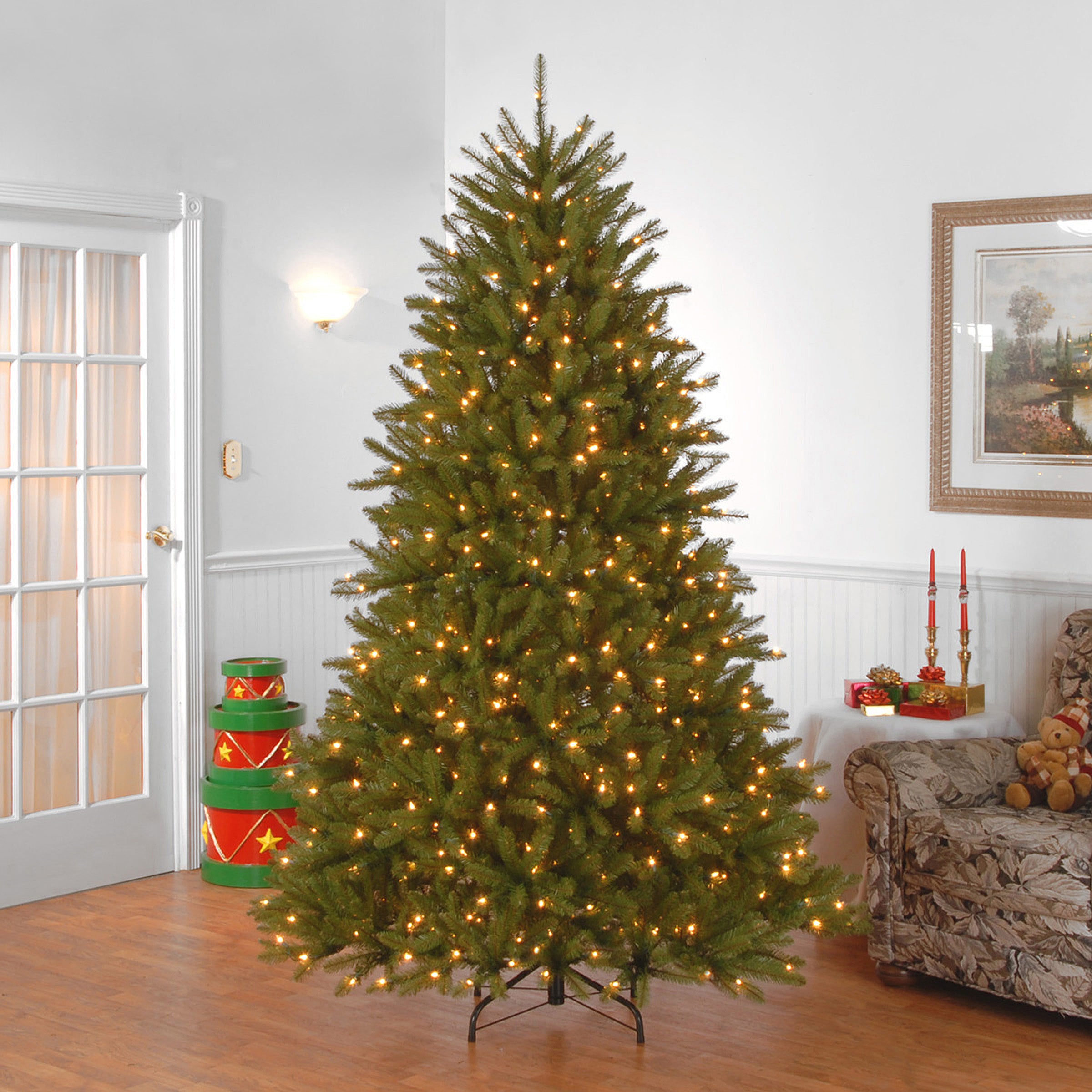 7.5 ft Pre-Lit Dunhill Fir Artificial Christmas Tree with 500 Clear LED Lights - Perfect for Holiday Decor, Living Room, and Office Festive Decorations
