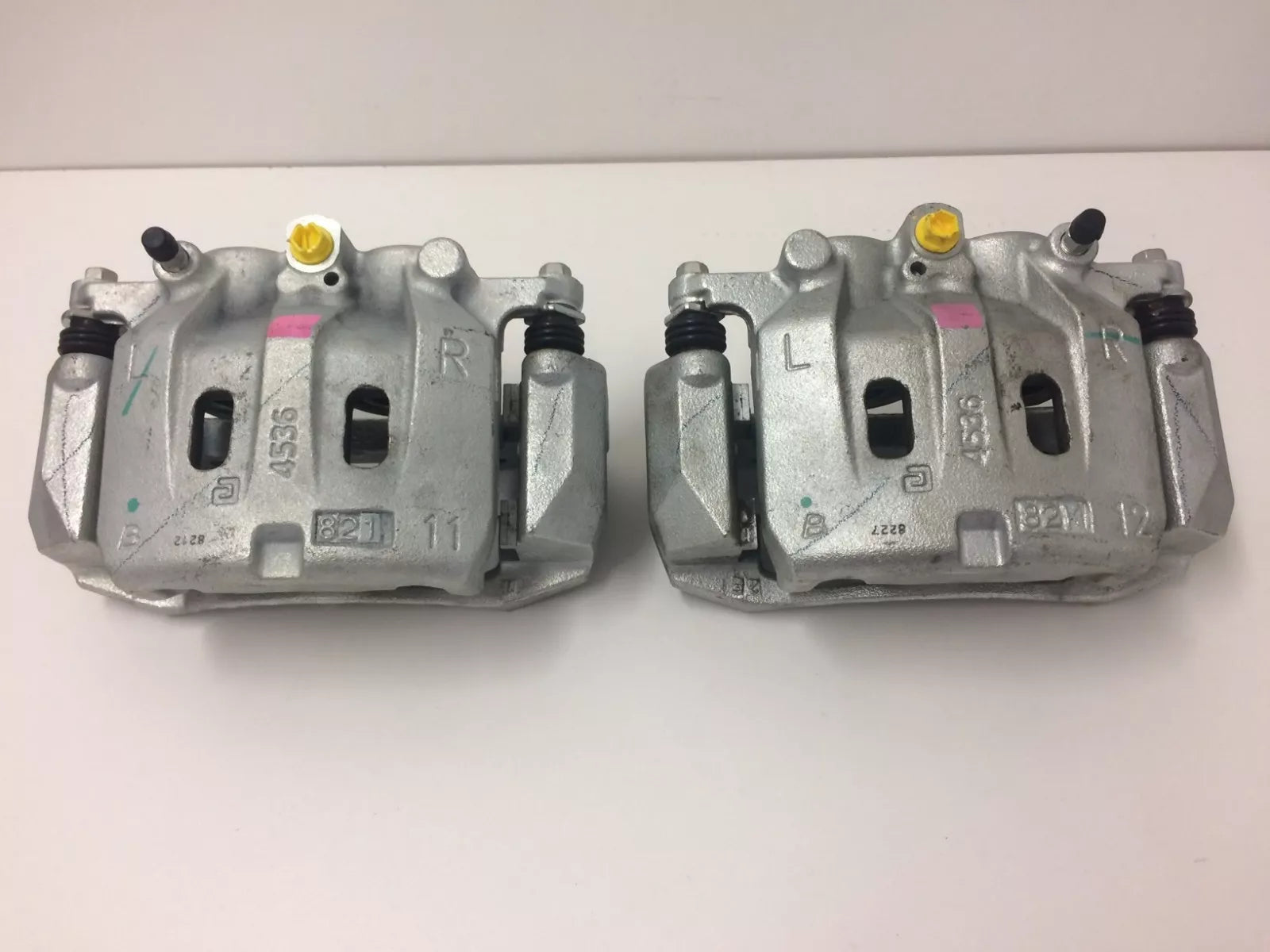 Genuine Holden RG Colorado Front Brake Caliper Pair (2012-2020) - Perfect for Off-Roading & Heavy-Duty Towing