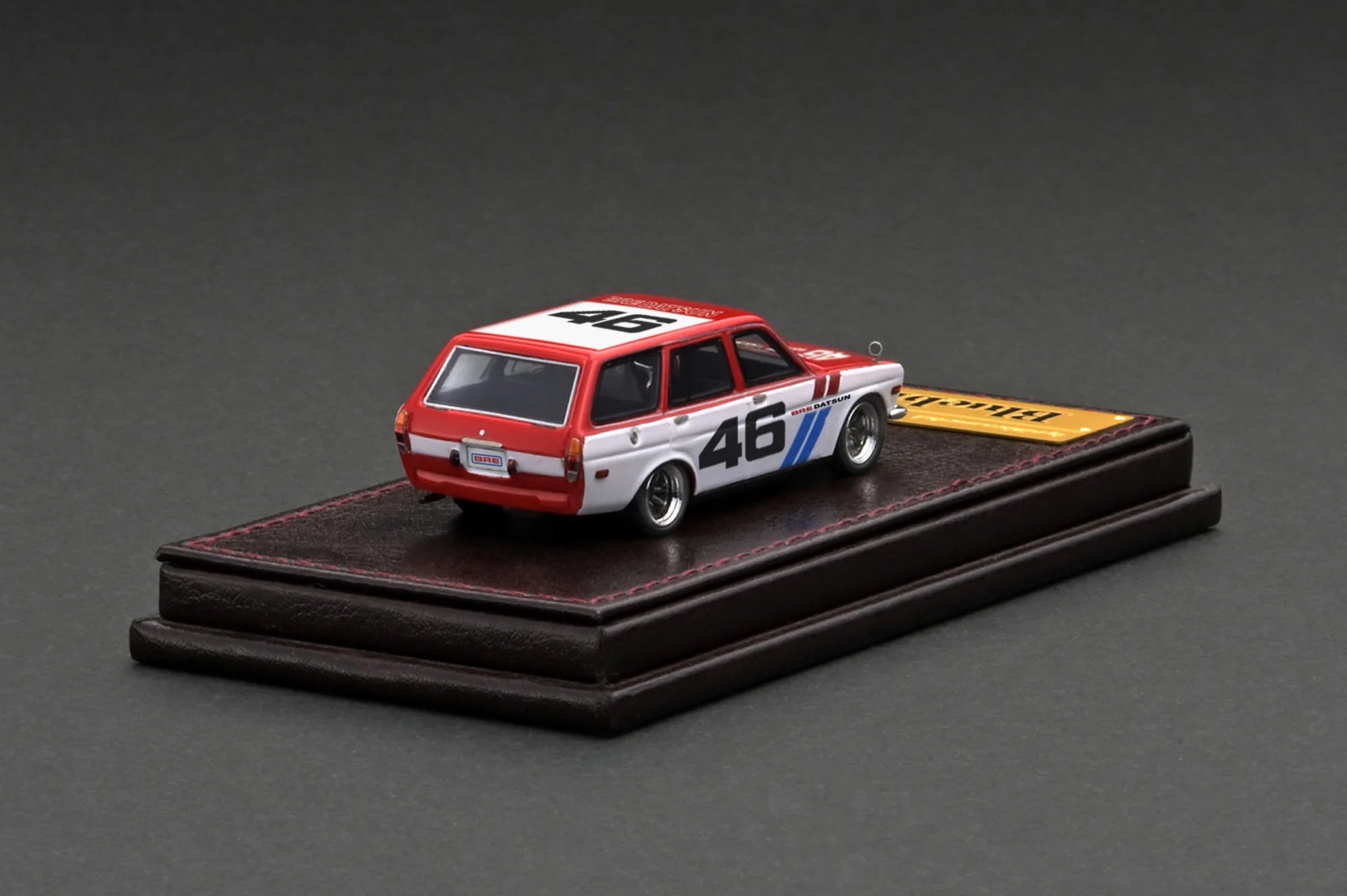 1:64 Scale Nissan Datsun Bluebird 510 Wagon Diecast Model Car - Red & White Collectible Toy for Display, Racing Games & Car Enthusiasts