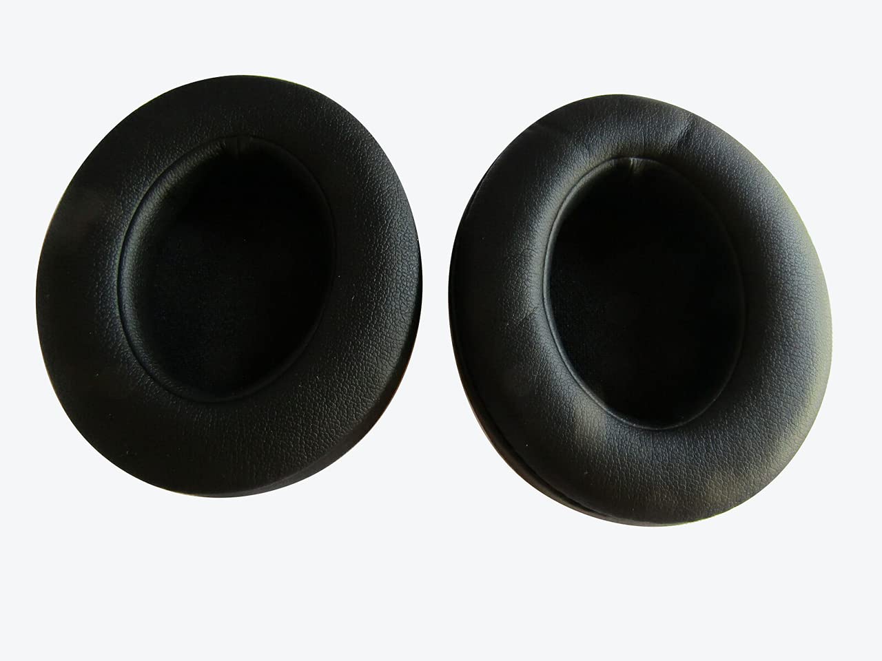 Premium Replacement Ear Pads Cushion for Beats Studio2 & Studio3 Headphones - Soft Memory Foam, Noise Isolation (Wired/Wireless Compatible) - Perfect for Gaming, Travel & Work (Black)