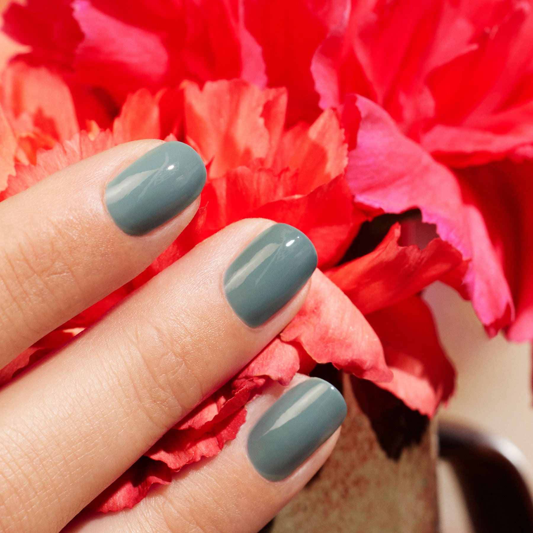 Green Flash LED Gel Polish - Long Lasting UV Nail Polish for Salon & Home Manicures - Perfect for Nail Art, Parties & Special Occasions