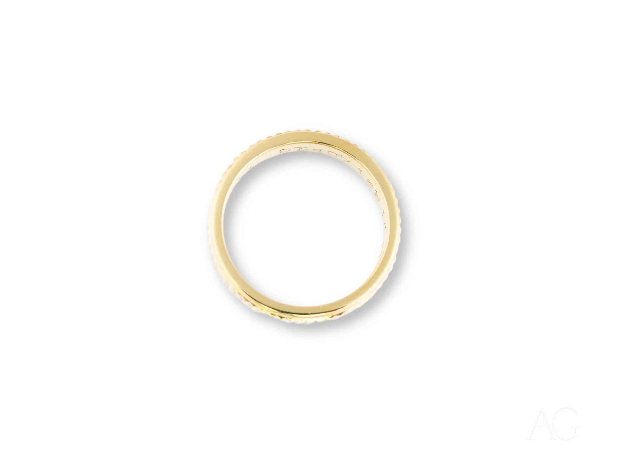 Regal Ridge Wedding Band for Men & Women - 14K Gold & Platinum Wedding Rings - Elegant & Durable for Engagement, Anniversary & Special Occasions