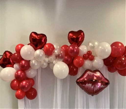 Valentine's Day Kiss Me Garland - Romantic Decor for Weddings, Anniversaries & Home Parties | Perfect for Photo Backdrops & DIY Decorations