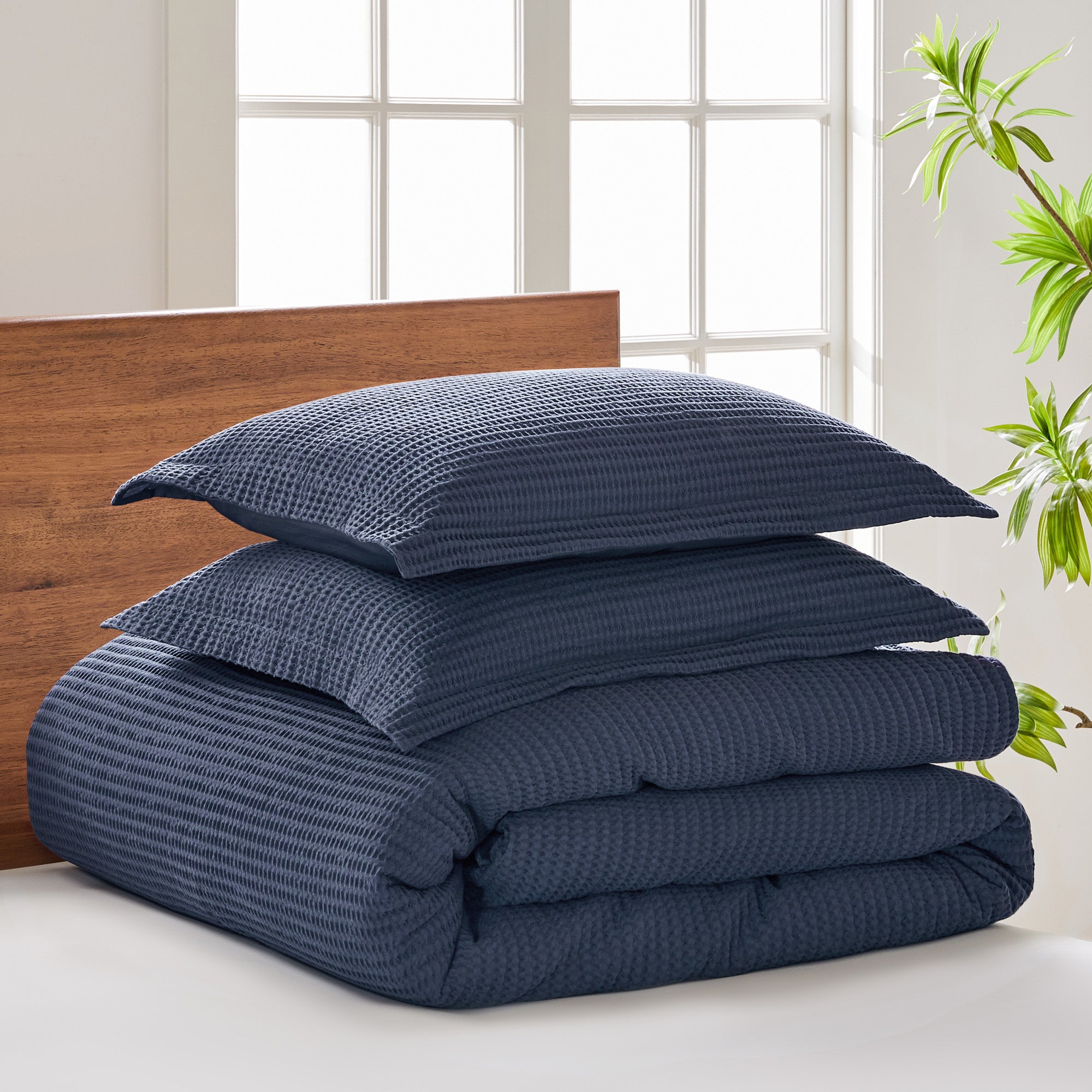 Cloud Waffle Navy Comforter Set - King Size Soft Breathable Bedding Set for All Seasons - Perfect for Master Bedroom, Guest Room & Cozy Home Decor