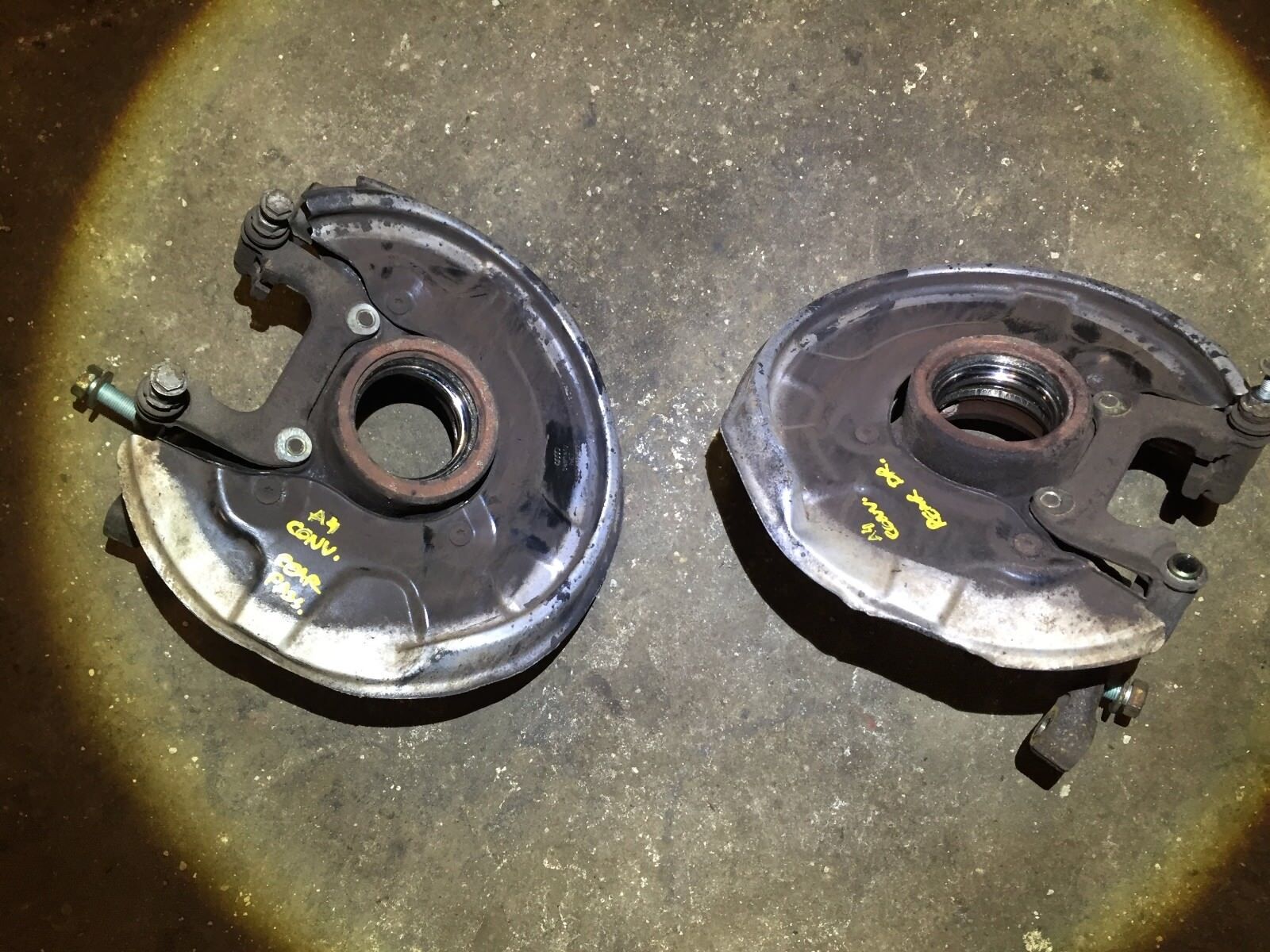 2002-2006 Audi A4 Quattro Rear Brake Dust Shield Pair (Left & Right) - OEM Replacement for Improved Brake Performance - Perfect for Daily Driving & Performance Upgrades
