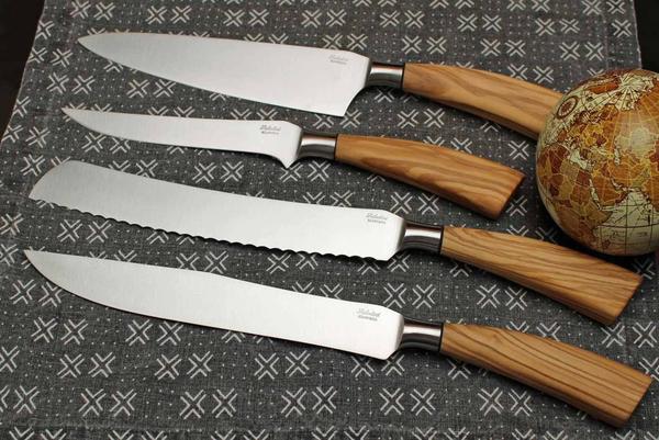 Premium Italian Santoku Knife 8 Inch - High Carbon Stainless Steel Blade & Handcrafted Olive Wood Handle - Perfect for Professional Chefs, Home Cooking, and Gourmet Food Preparation