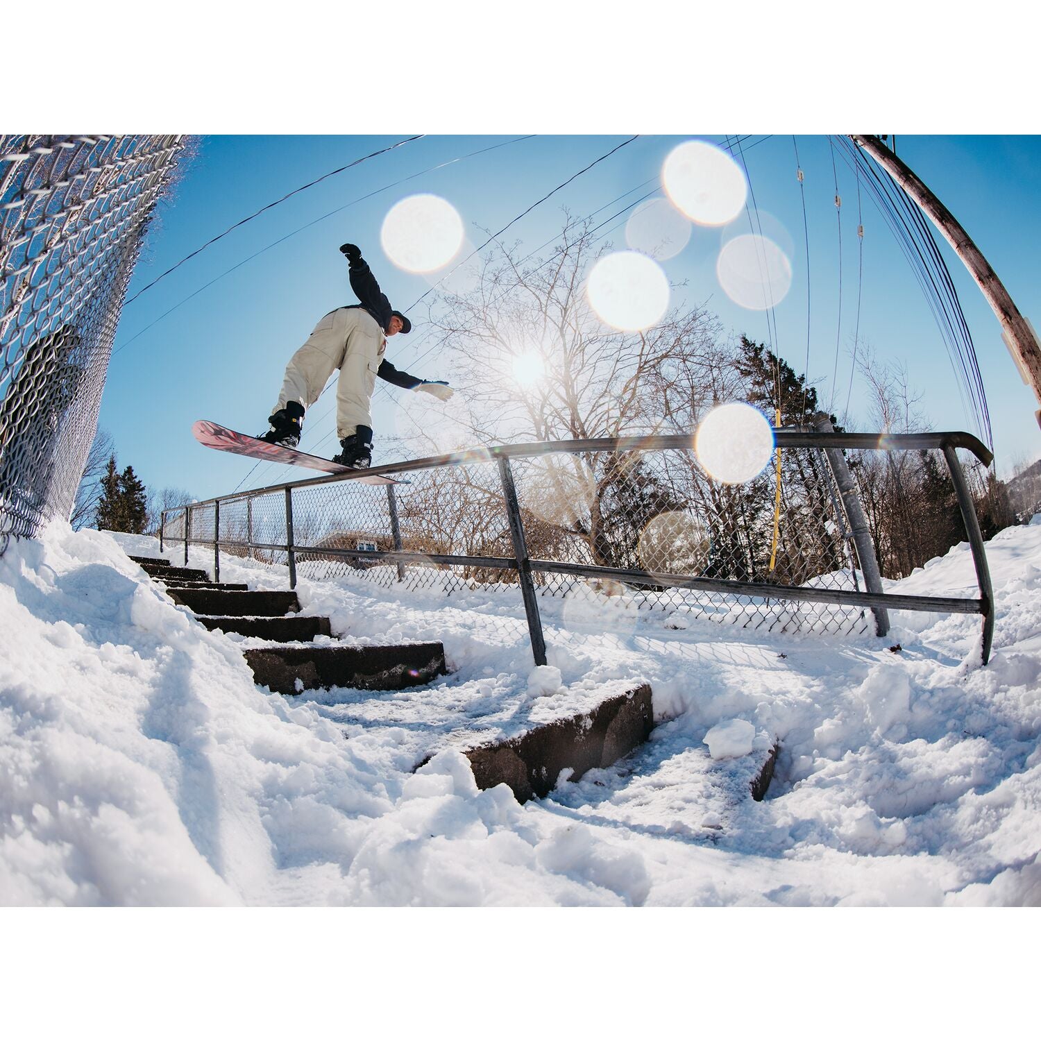 Burton Blossom Snowboard 2025 - Women's All-Mountain Freestyle Snowboard for Powder & Park Riding | Perfect for Backcountry Adventures & Resort Slopes