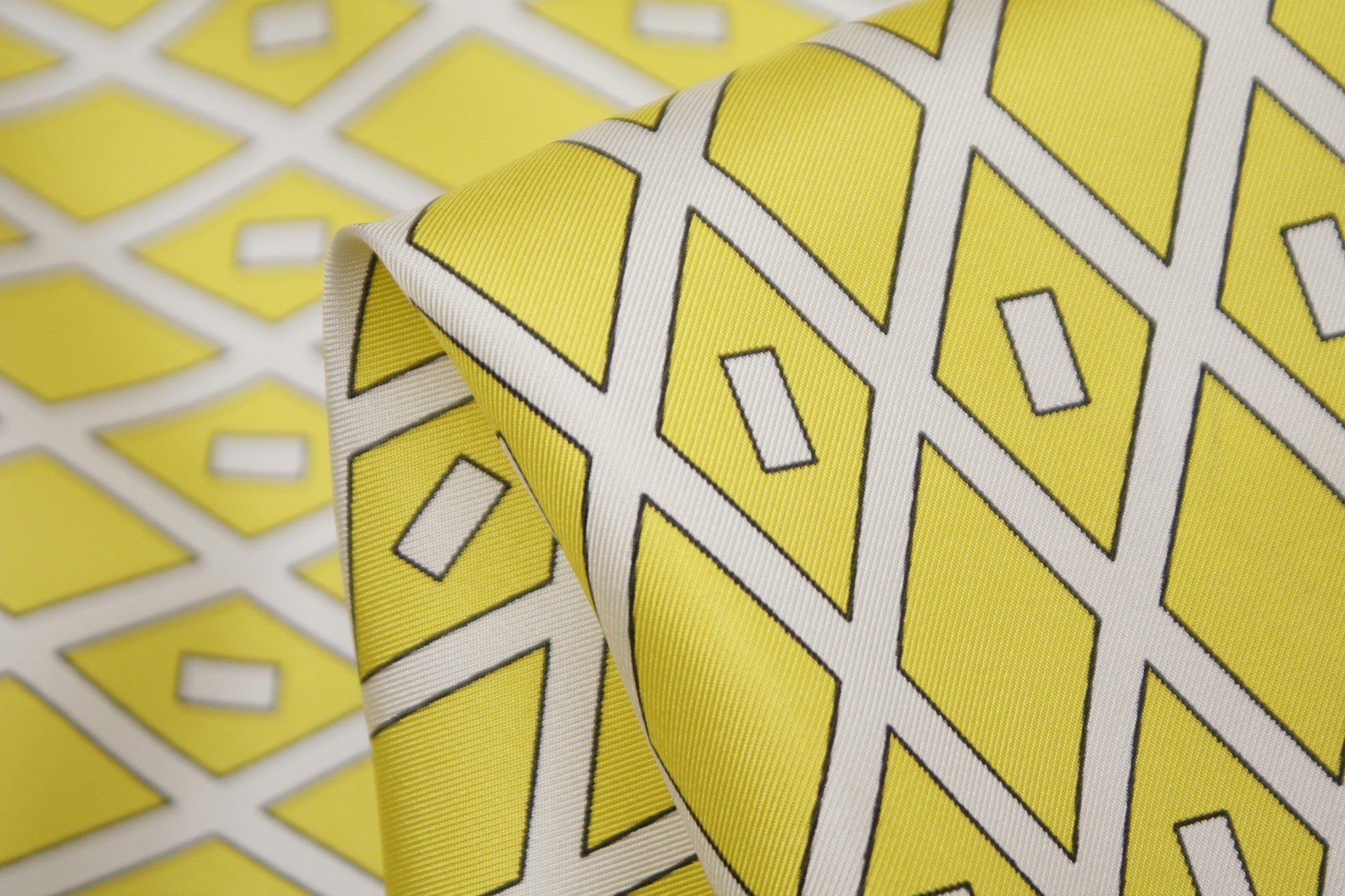 Banana Cross Roads Twill - Stylish and Durable Twill Fabric for Fashion & Home Decor | Perfect for DIY Sewing, Upholstery, and Craft Projects