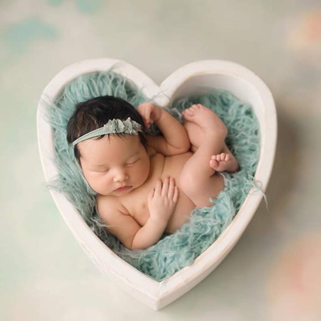 Youngy Wooden Heart Shape Box - Baby Photography Props for Newborns & Infants | Perfect for Photo Posing, First Birthday, Christening & Family Keepsake - Coffee Color