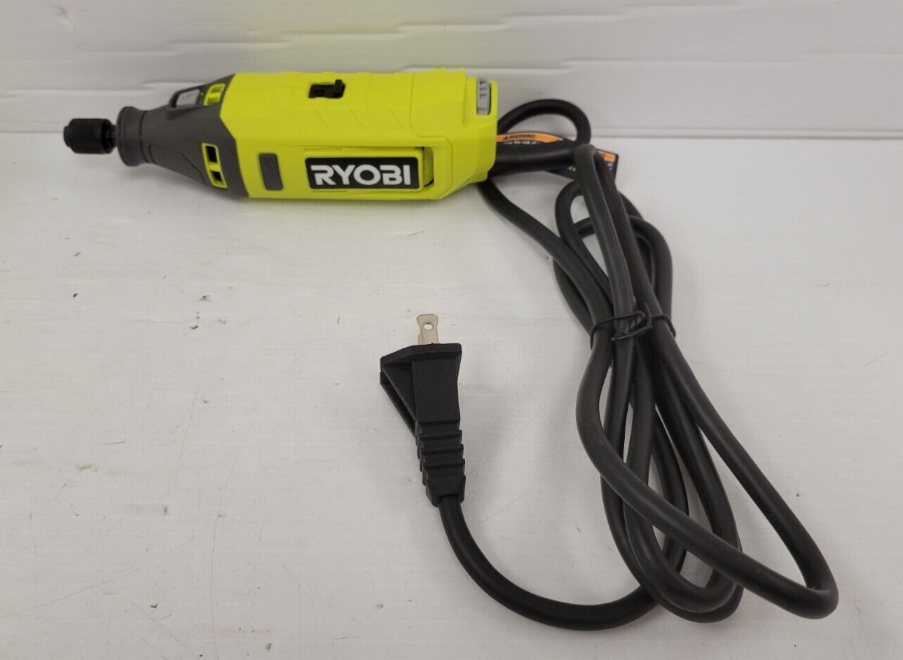 Ryobi RRT100 Multi-Tool with 2.0Ah Battery - Cordless Oscillating Tool for Wood Cutting, Sanding, Scraping | Perfect for DIY Home Improvement, Woodworking & Renovation Projects