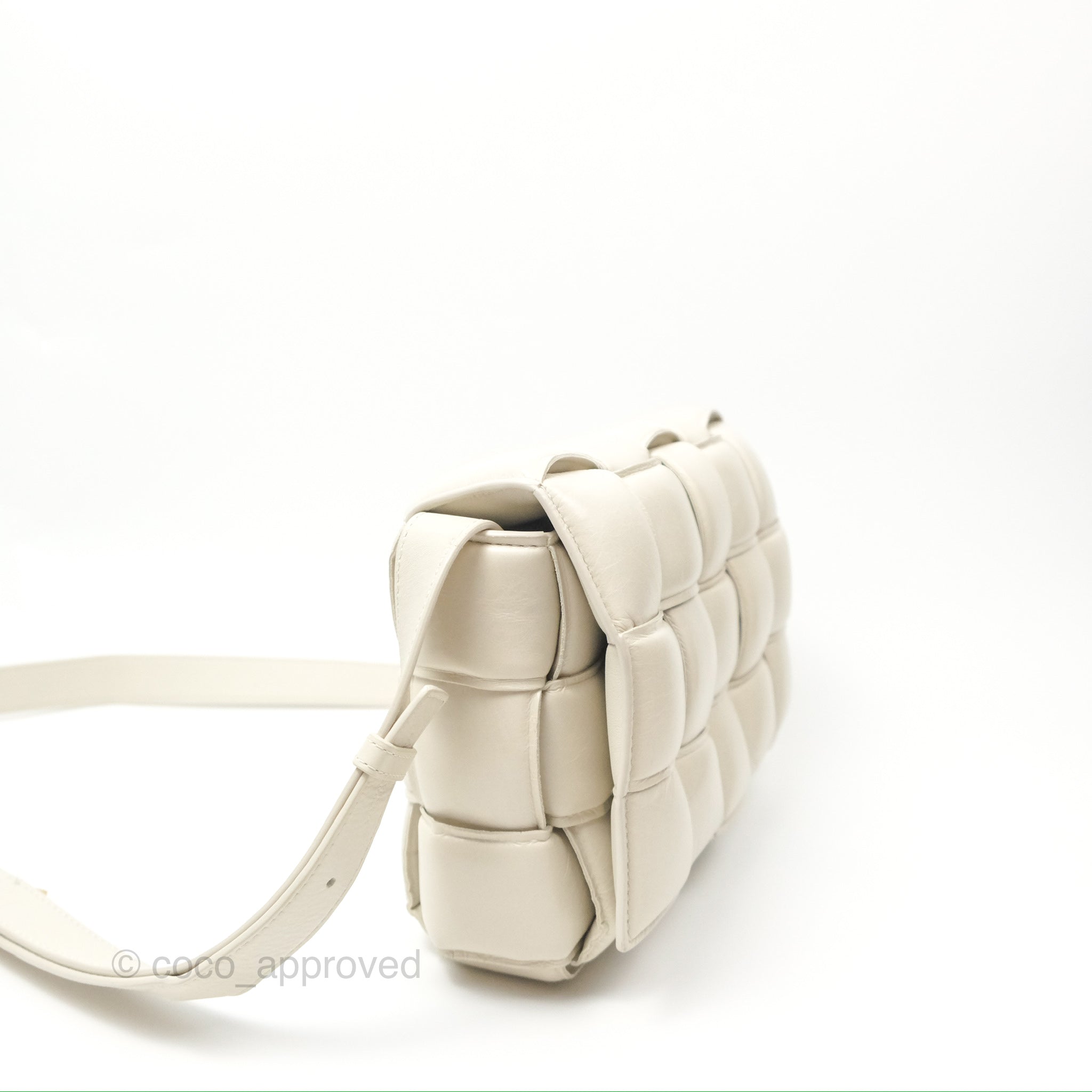 Bottega Veneta Padded Cassette Shoulder Bag - Intrecciato Chalk Paper Calfskin Leather Crossbody Purse for Women | Luxury Designer Handbag for Work, Travel & Everyday Use