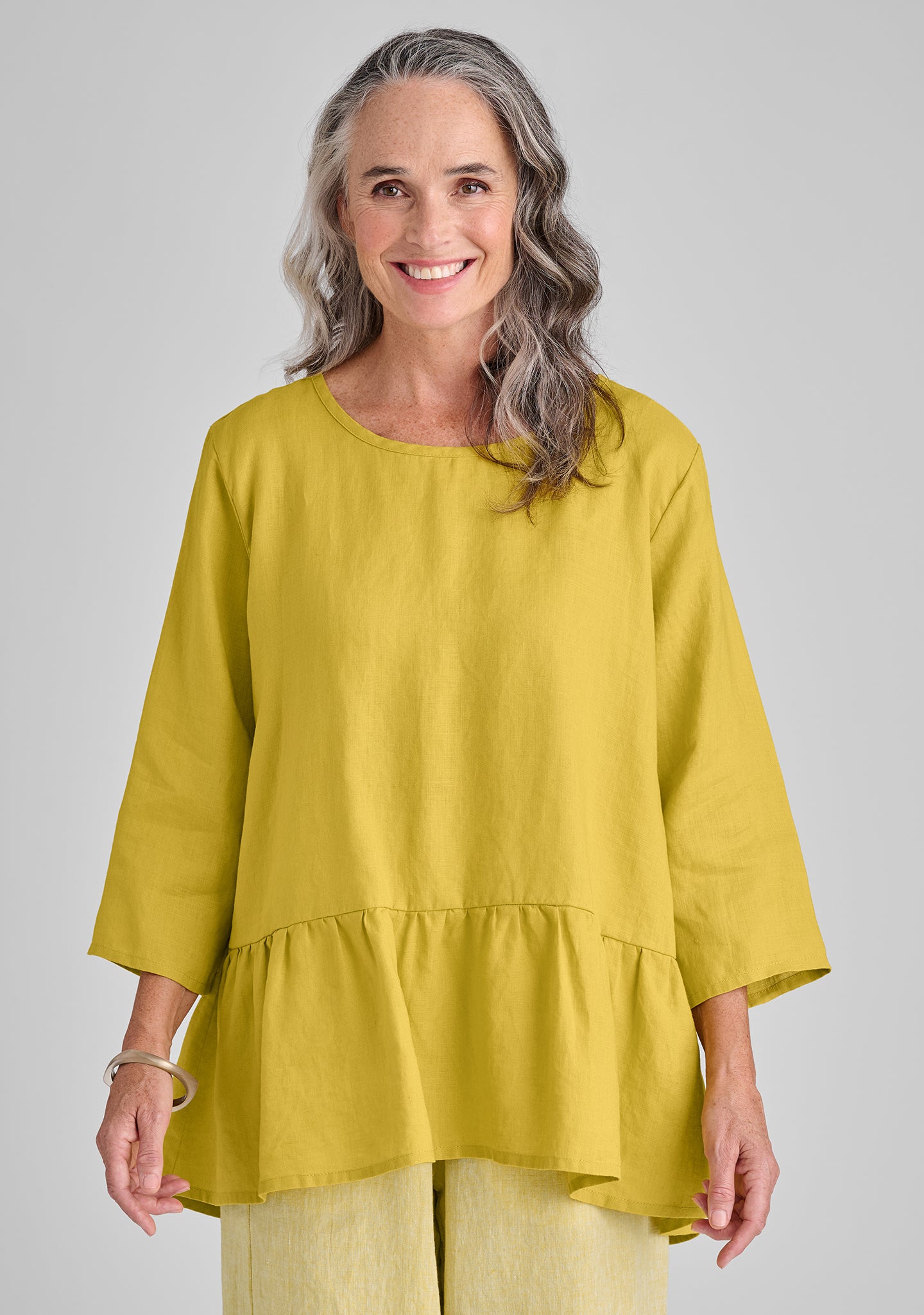 Stylish Peplum Tunic Linen Pullover Top for Women - Comfortable Summer Blouse for Casual Wear, Office Outfits & Date Nights