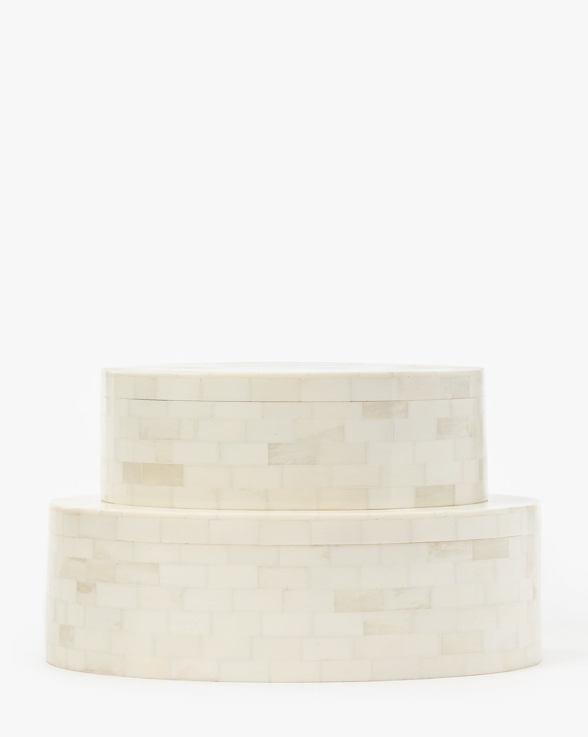 Nico Oval Bone Box - Elegant Jewelry Storage Organizer for Rings, Earrings & Necklaces | Perfect for Travel, Home & Gift Giving