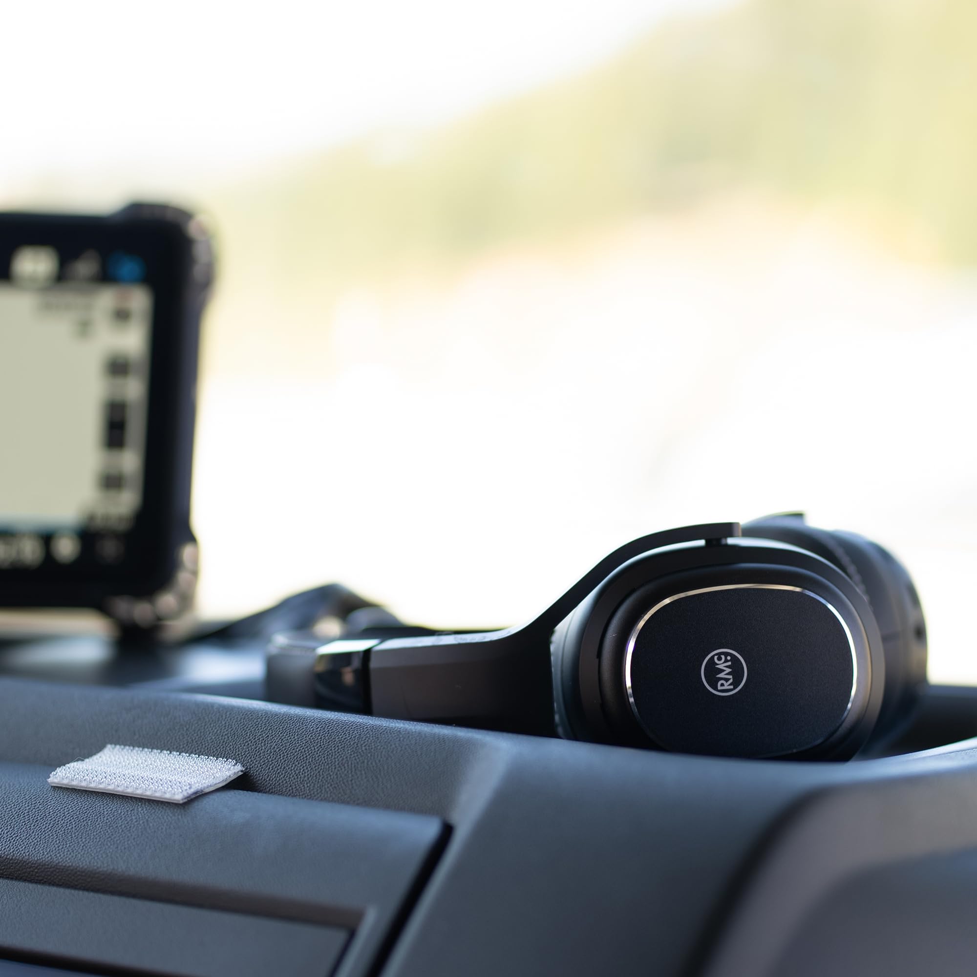 Rand McNally ClearDryve 220 Premium 2-in-1 Wireless Headset with Noise Cancellation - Long Battery Life, All-Day Comfort for Truck Drivers & Call Centers - Ideal for Hands-Free Calls, Online Meetings & Road Trips