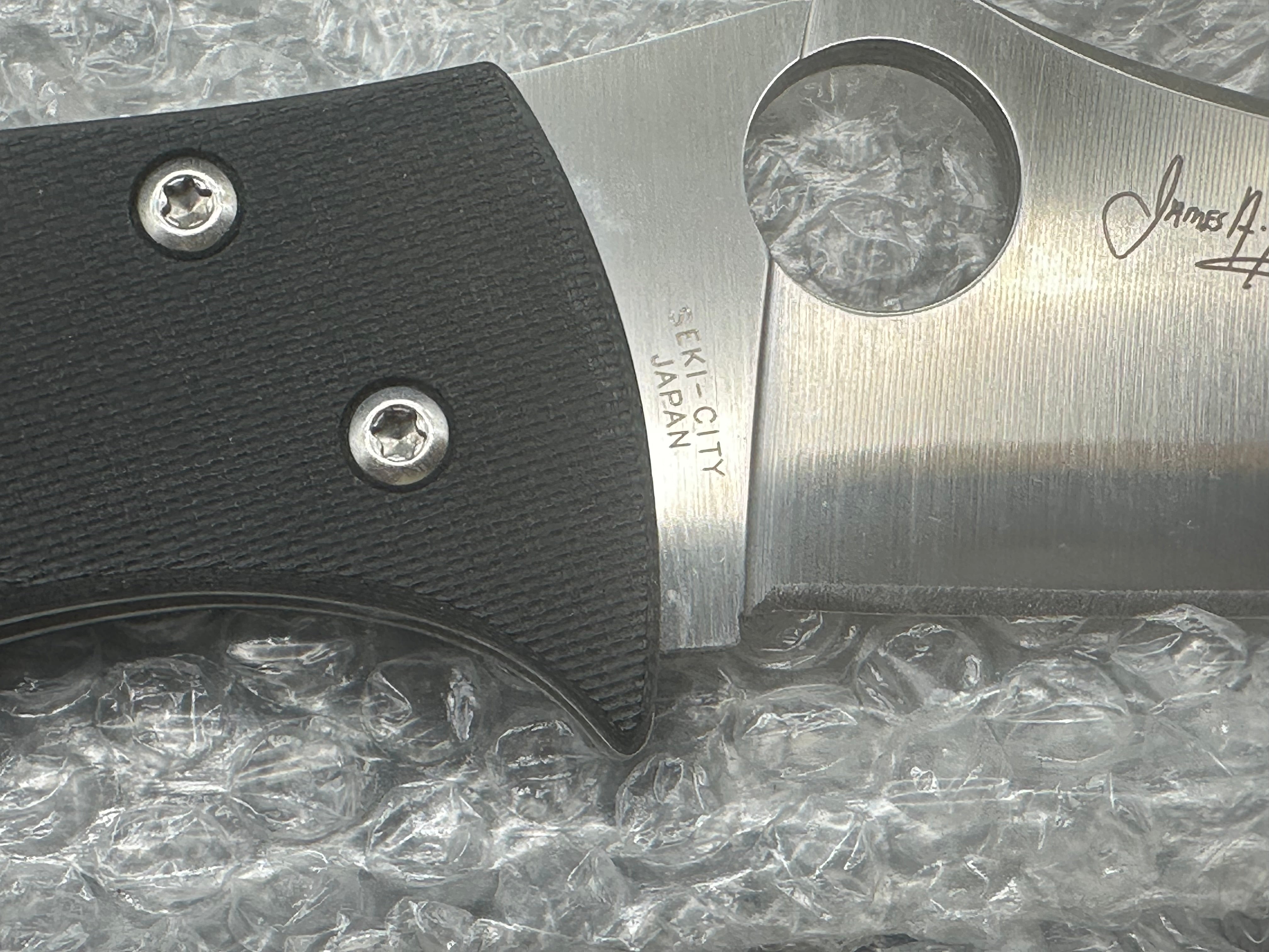 Spyderco James Keating Chinook 4 Lockback Folding Knife - Black G-10 Handle, 3.8