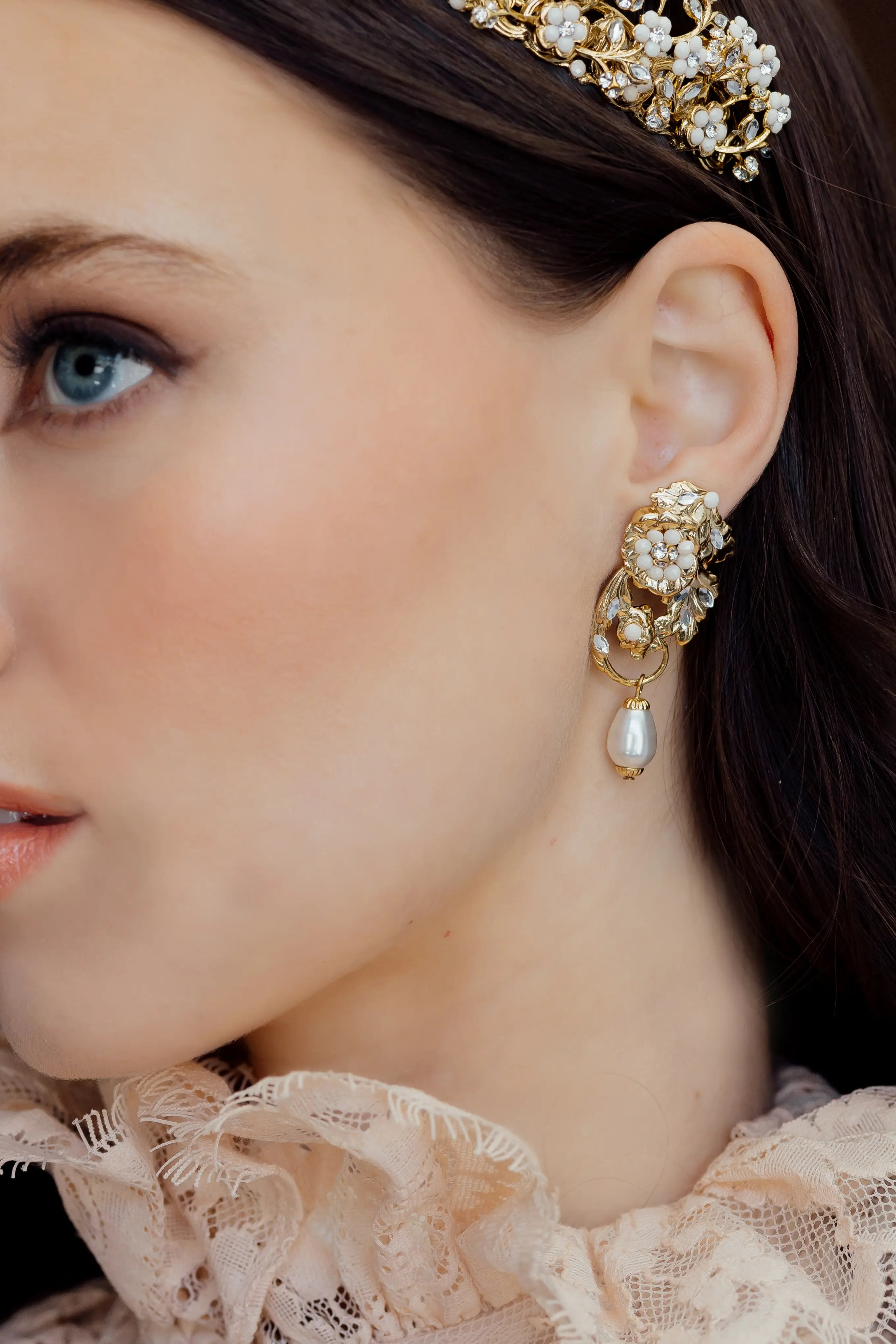 ORNATE REVERIE EARRINGS - Elegant Bohemian Dangle Earrings for Women, Handmade Jewelry with Gemstones | Perfect for Weddings, Parties & Special Occasions
