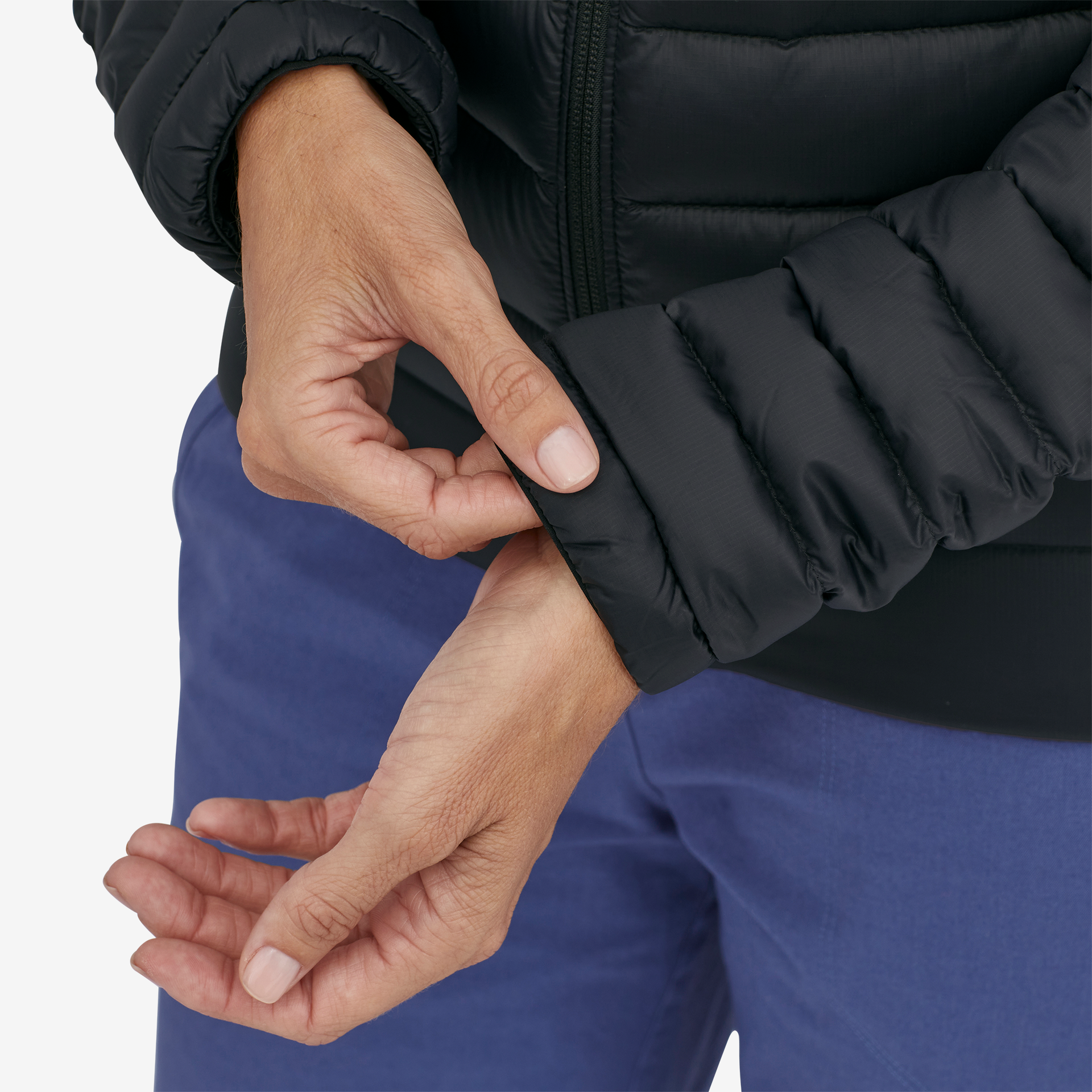 Women's Down Sweater Hooded Jacket - Lightweight Warm Winter Coat for Outdoor Activities & Travel | Water-Resistant & Insulated Puffer Coat for Hiking, Skiing & Cold Weather