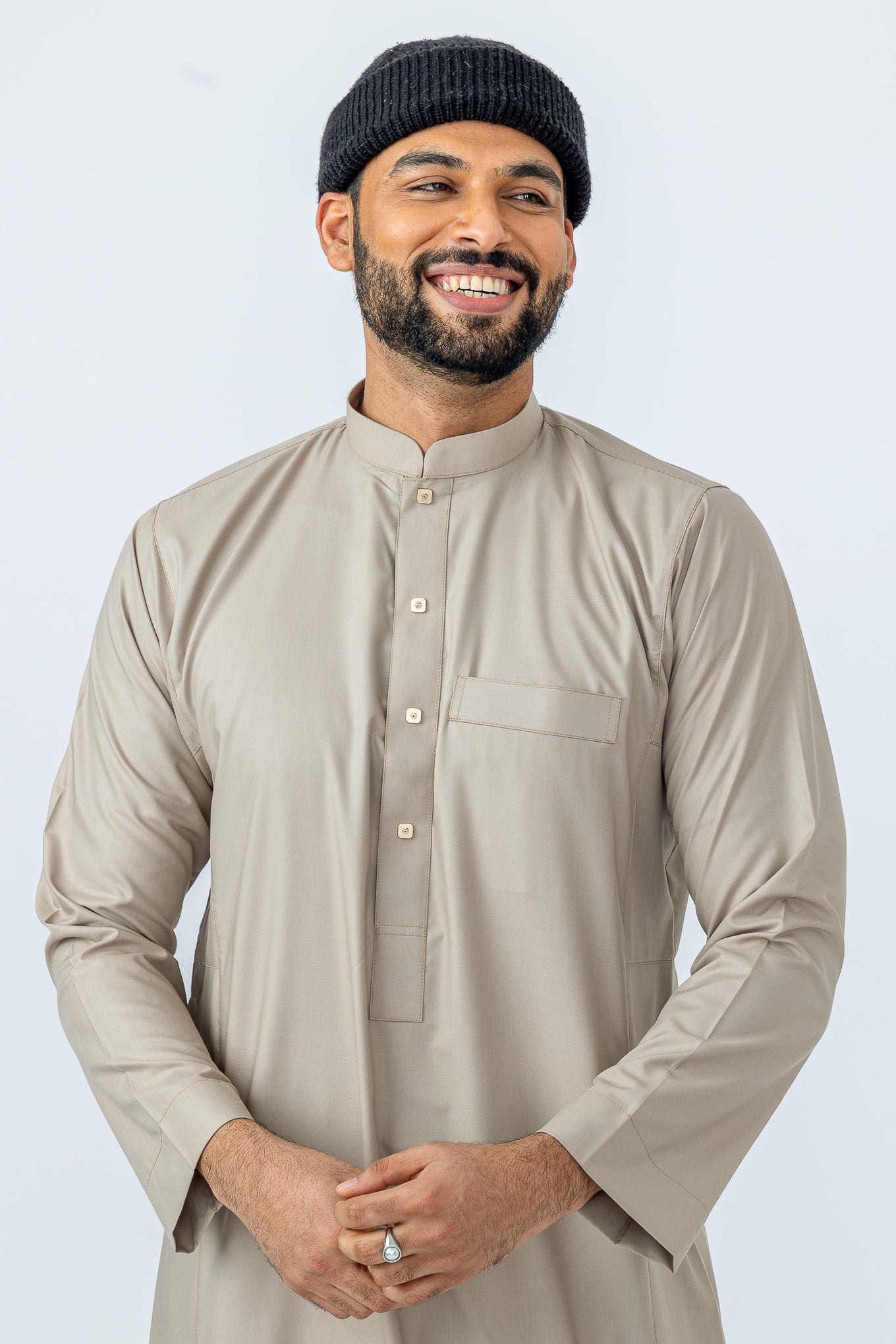 Light Beige Arab Collar Thobe for Men | Traditional Islamic Robe | Eid & Wedding Outfit | Perfect for Prayer & Special Occasions