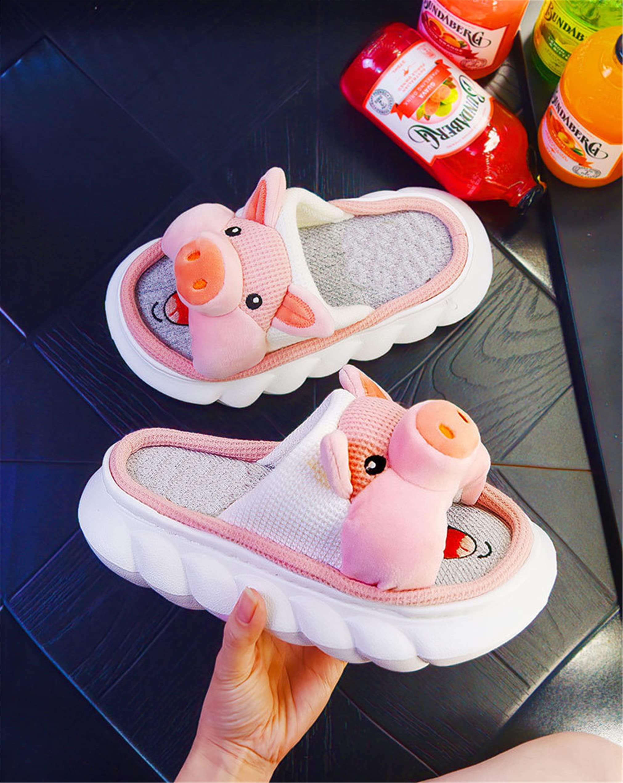 AZCHEN Women's Animal Slippers - Cute Cartoon Pig House Slippers, Soft Plush Linen Indoor Slippers for Women, Comfortable Home Footwear for Lounge, Bedroom & Gift Giving
