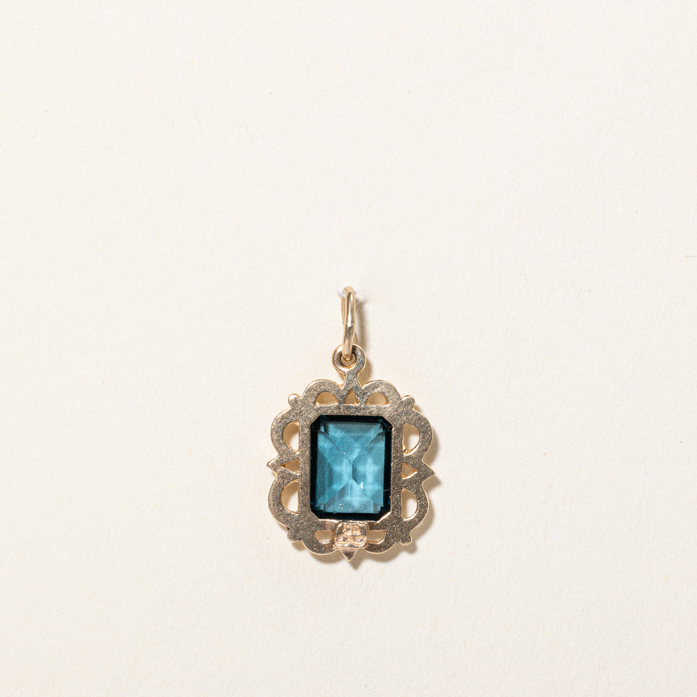 4.75ct Synthetic Spinel Pendant Necklace - Elegant Lab-Created Gemstone Jewelry for Women | Perfect for Parties, Weddings & Special Occasions