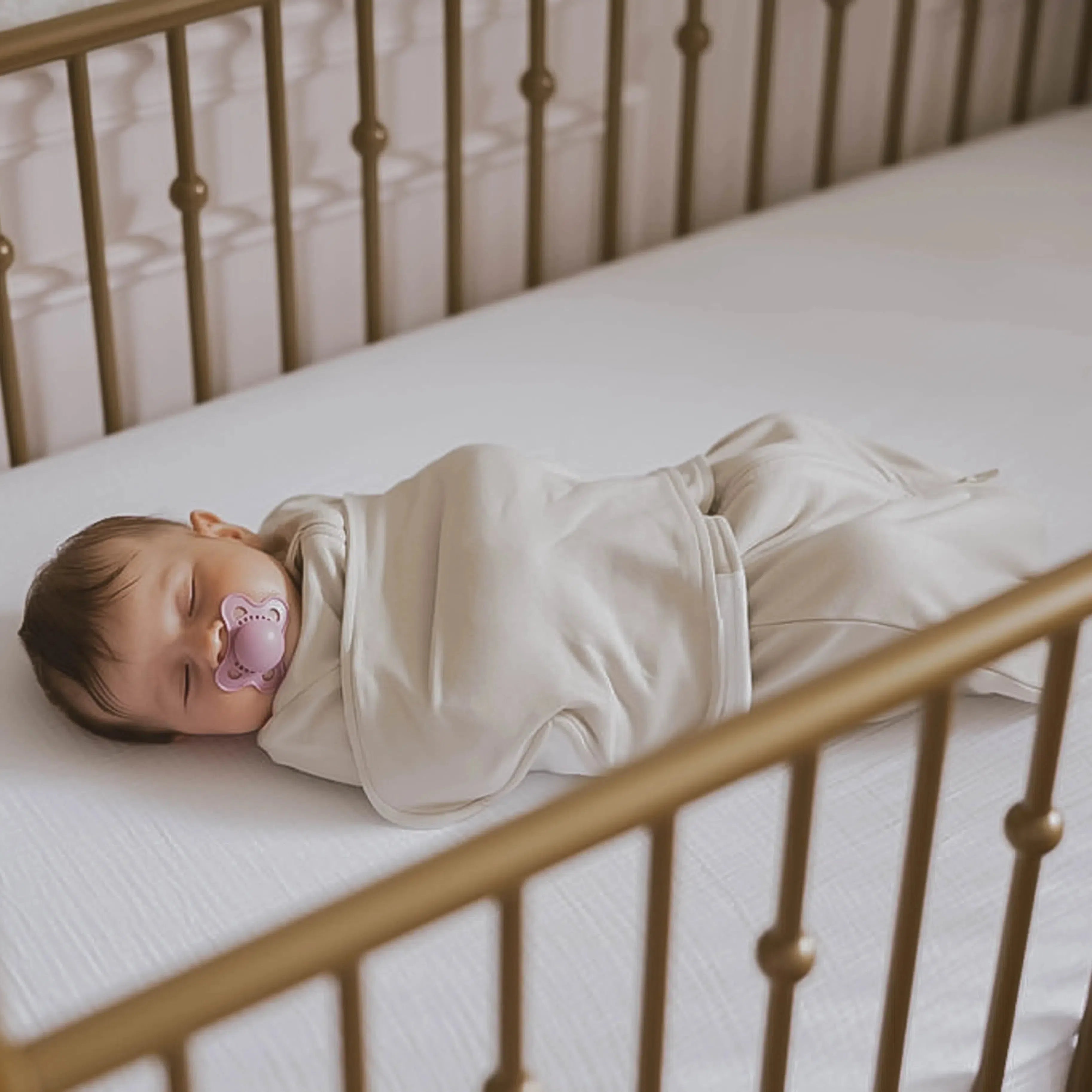 The Butterfly Swaddle - Soft Organic Cotton Baby Wrap for Newborns & Infants | Perfect for Swaddling, Sleep Training & Soothing Fussy Babies (Green)