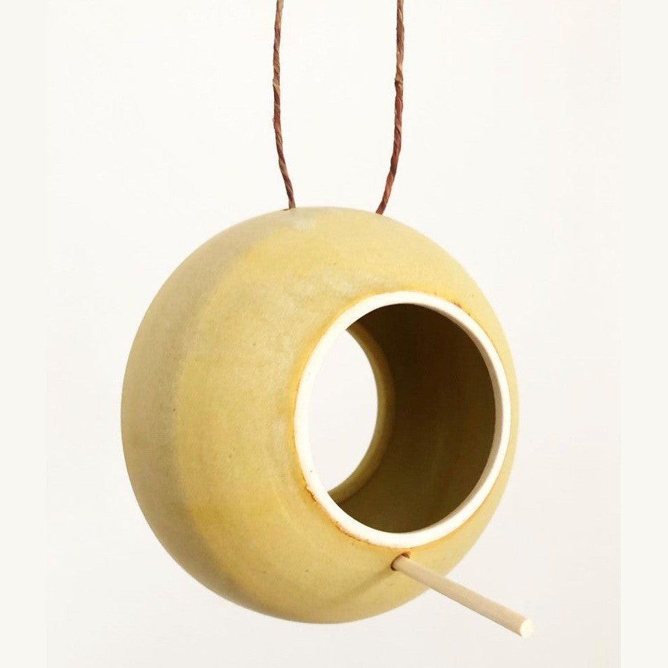 Premium Ceramic Bird Feeder - Handcrafted Garden Decor for Outdoor Bird Watching | Perfect for Backyard, Patio & Balcony Use