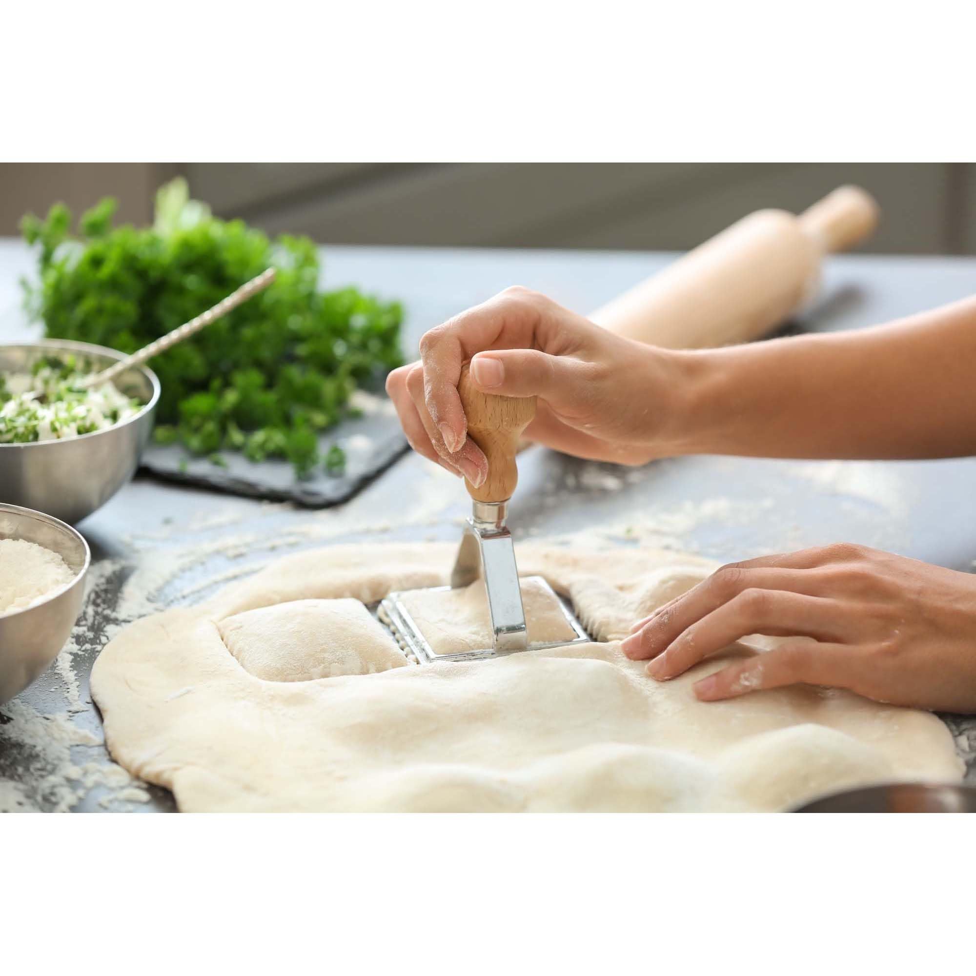 Fantes Ravioli Maker Stamp Set - 2.75-Inch Square Pasta Cutter with Wooden Handle & Fluted Edge | Authentic Italian Market Original Since 1906 | Perfect for Homemade Pasta, Dumplings & Italian Cooking