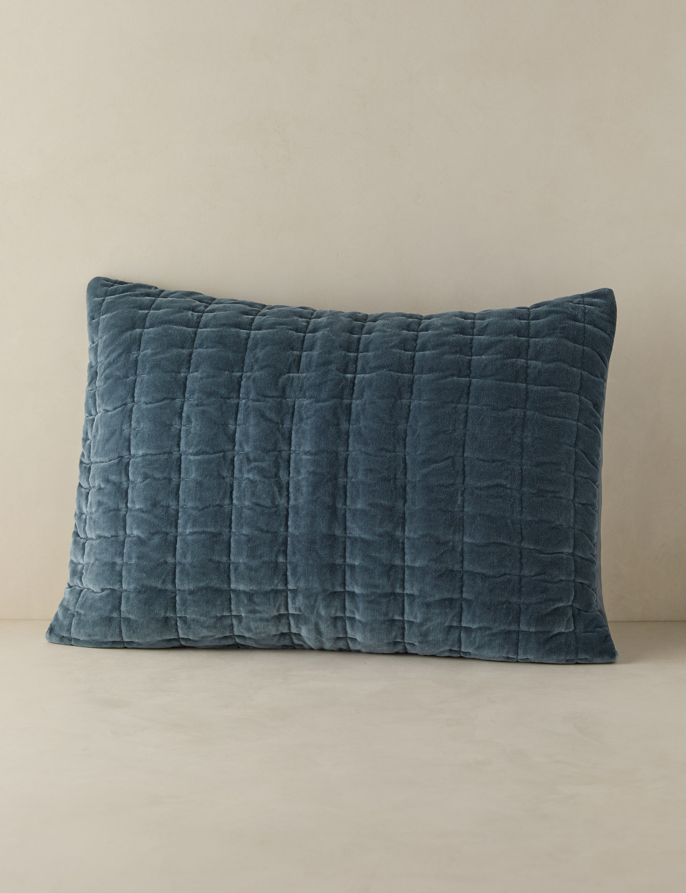 Luxury Anderson Velvet Quilted Sham - Soft & Elegant Bed Pillow Cover for Queen/King Size - Perfect for Master Bedroom, Guest Room & Hotel Decor