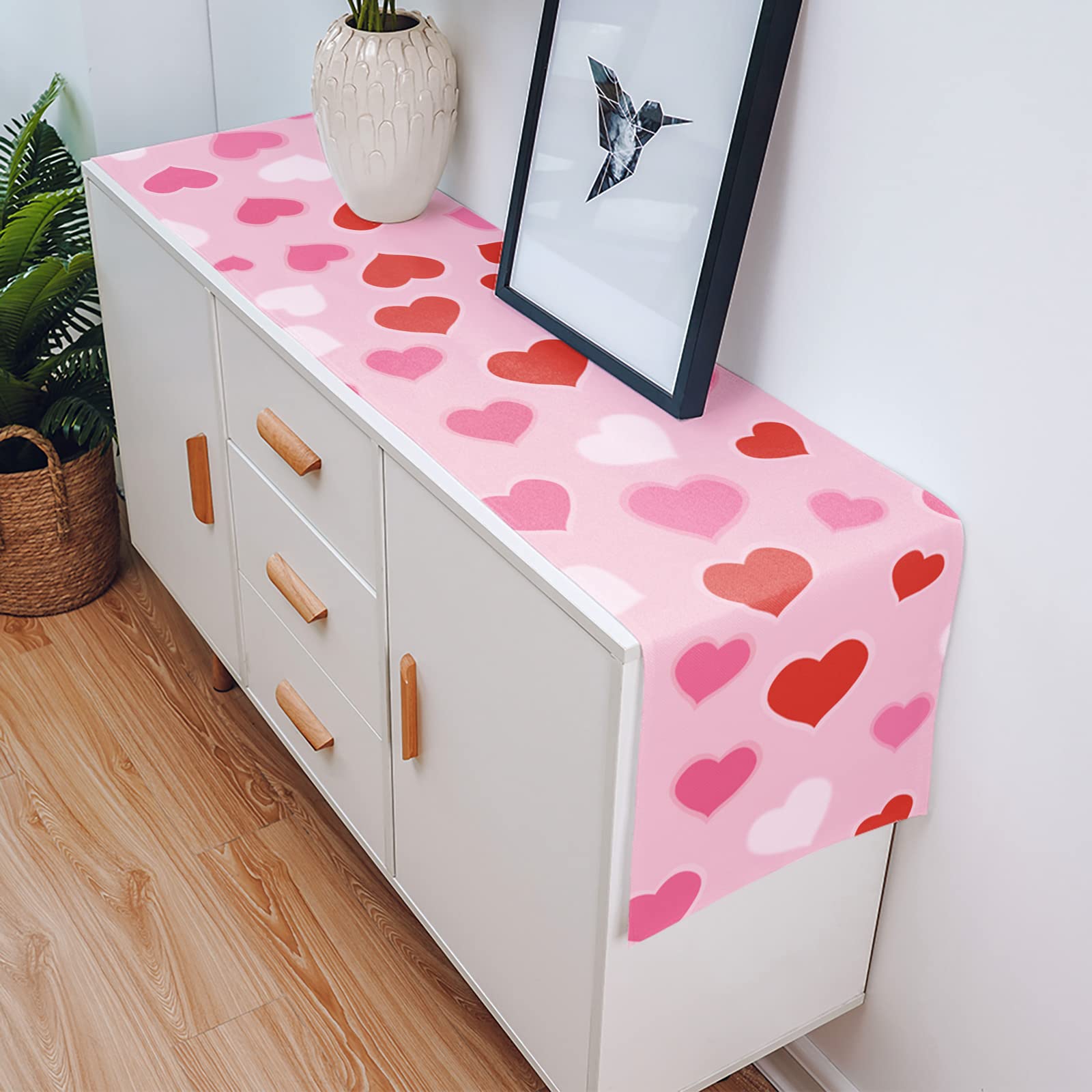 Romantic Love Heart Table Runner - Valentine's Day Dining Table Decor, Pink & Red Dresser Scarf for Kitchen, Wedding, Party Decorations - Perfect for Romantic Dinners & Special Occasions