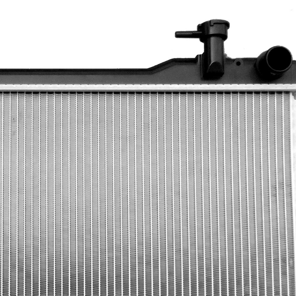 CCiyu 620-429 Cooling Fan & 2588 Radiator Replacement for 2003-2007 Infiniti G35 3.5L - Engine Cooling System Upgrade for Hot Weather & Heavy-Duty Driving