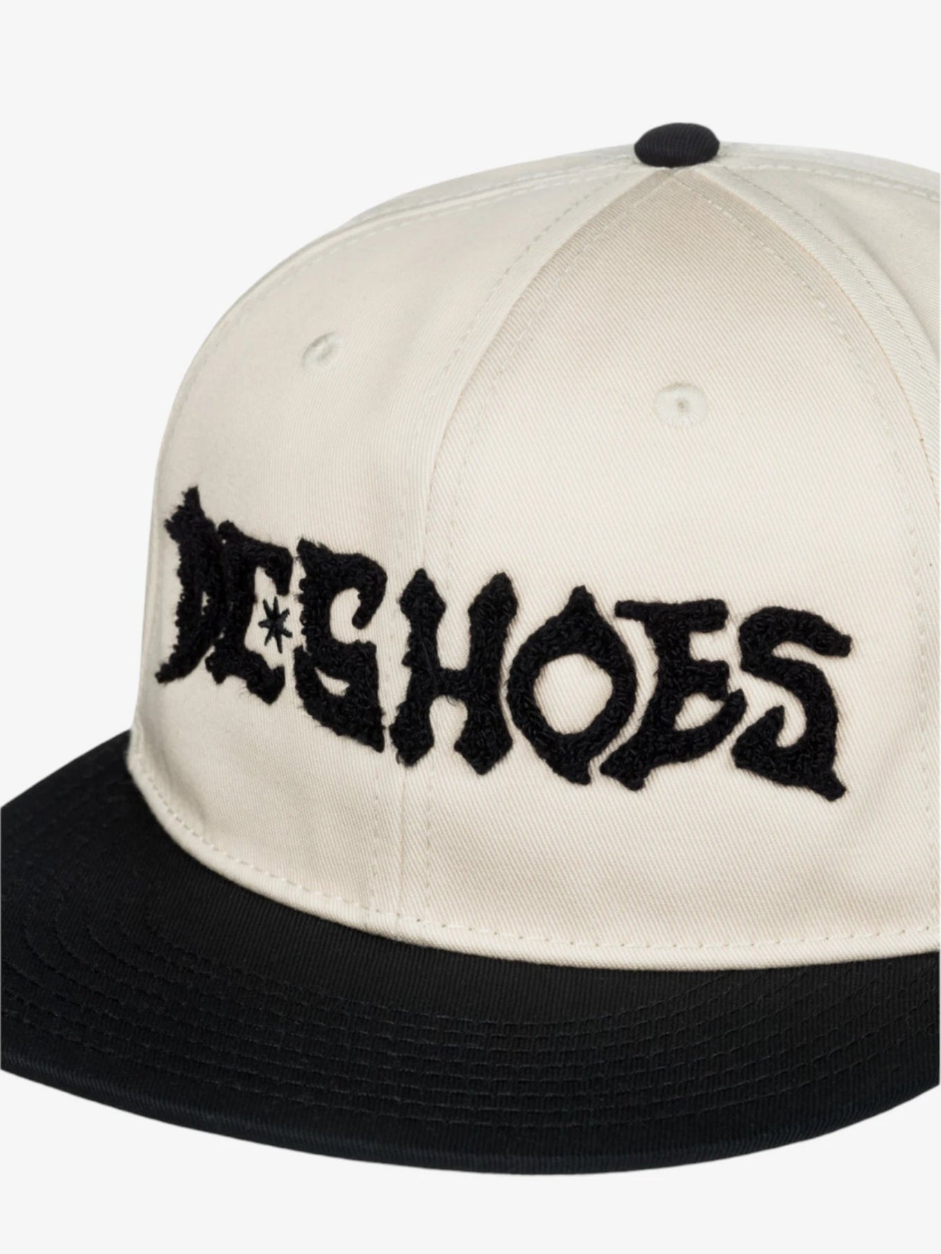 DC Mosh Pit Beanie Hat - Soft & Warm Skull Cap for Men & Women - Perfect for Winter, Concerts, and Outdoor Activities
